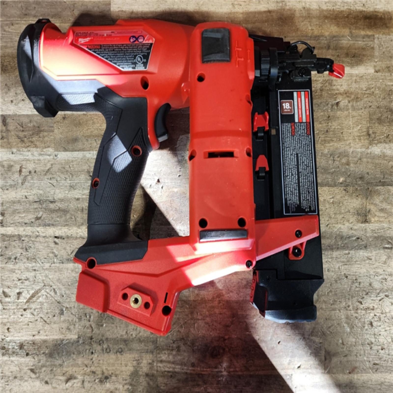 HOUSTON LOCATION - AS-IS Milwaukee M18 Fuel 18V Brushless 18-Gauge Brad Nailer 2746-20 (Bare Tool)