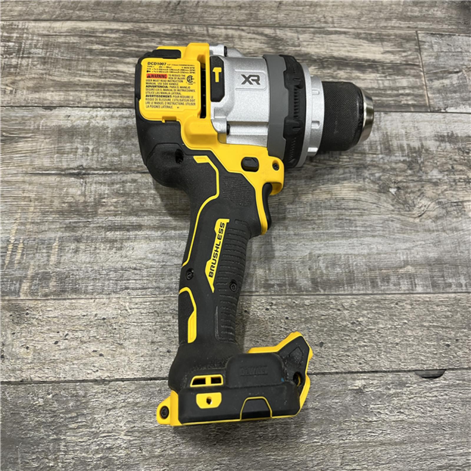 AS-IS DEWALT 20V XR Lithium-Ion Cordless Hammer Drill Kit