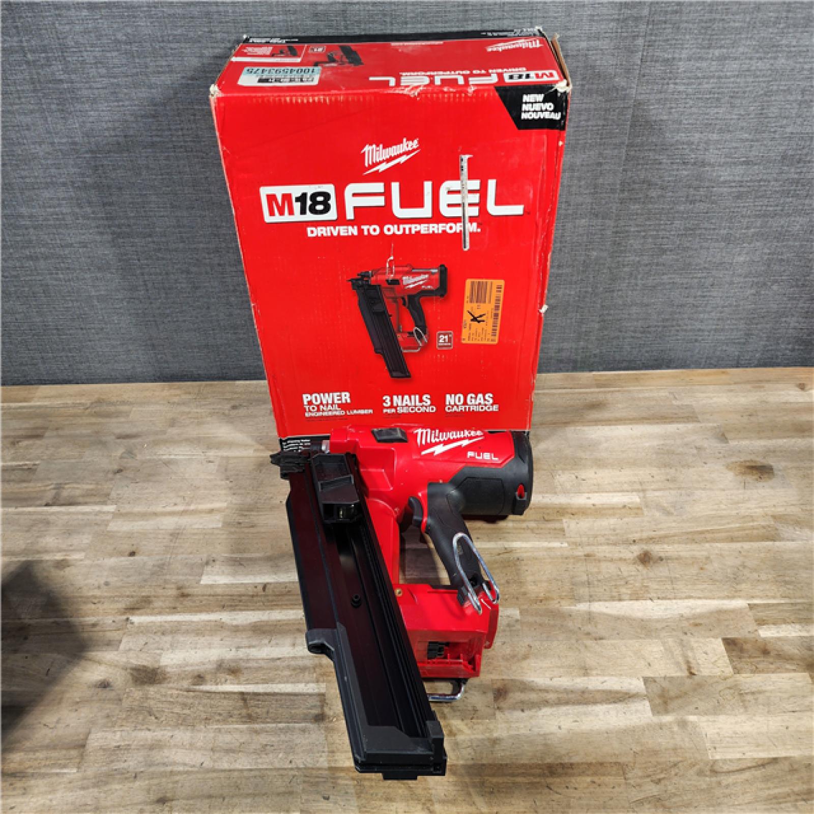 HOUSTON LOCATION - AS-IS Milwaukee 2744-20 M18 FUEL 3-1/2 in. 18-Volt 21-Degree Lithium-Ion Brushless Cordless Framing Nailer (Tool-Only)