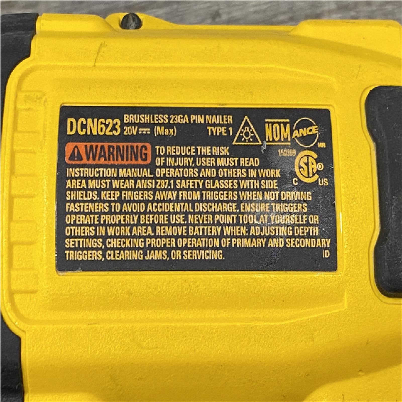 AS-IS DEWALT ATOMIC 20V MAX Lithium Ion Cordless 23 Gauge Pin Nailer Kit