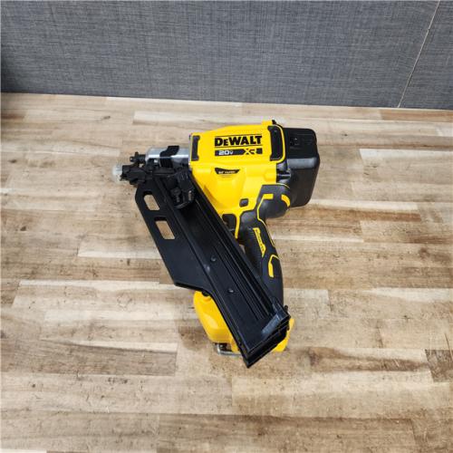 HOUSTON LOCATION - AS - IS DEWALT 20V 30 Degree Cordless Framing Nailer (Tool-Only)