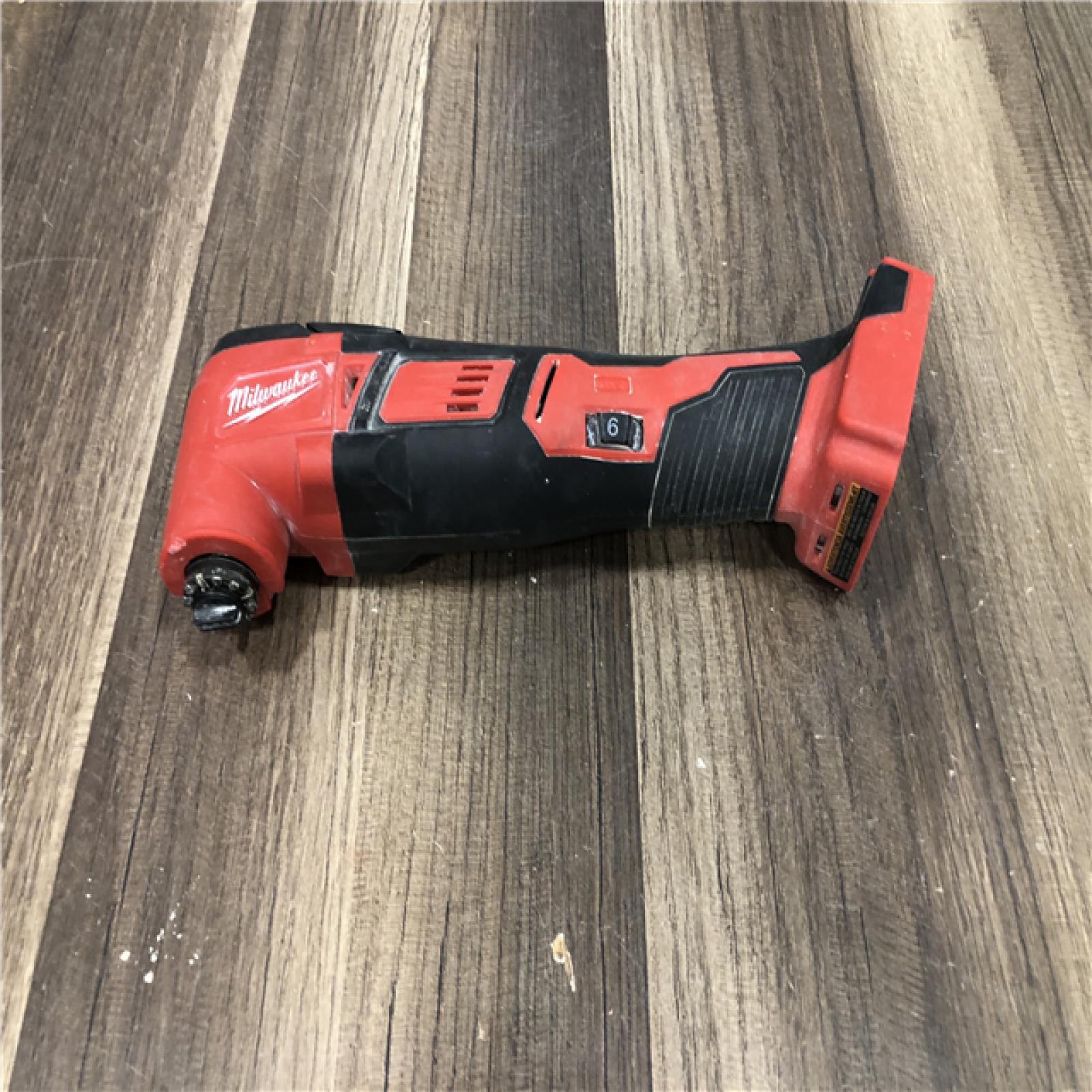 AS-IS Milwaukee M18 18V Lithium-Ion Cordless Oscillating Multi-Tool (Tool-Only)