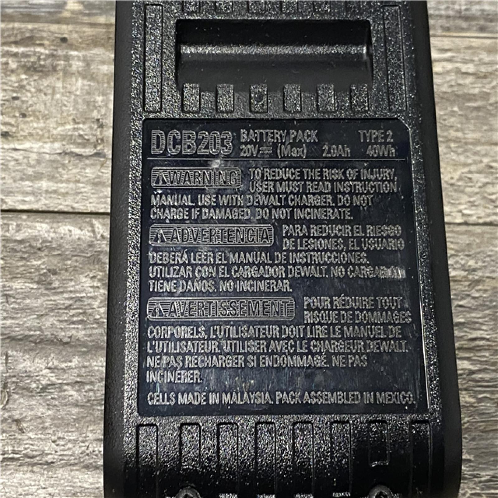 AS-IS DEWALT Atomic 20V Max Lithium-Ion Brushless Cordless Compact 1/4 in. Impact Driver Kit