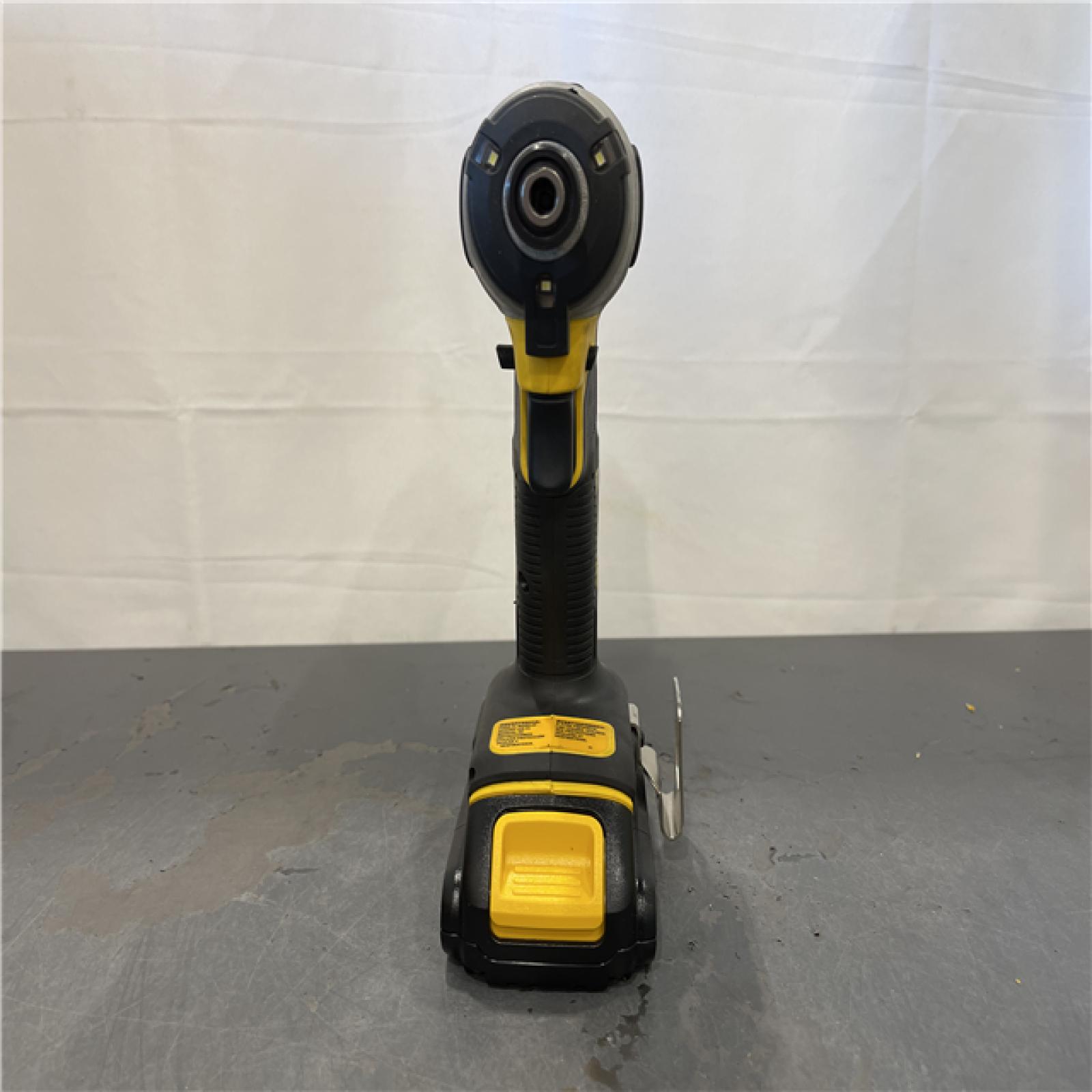 AS-IS - DEWALT ATOMIC 20V MAX Cordless Brushless Compact 1/4 in. Impact Driver Kit