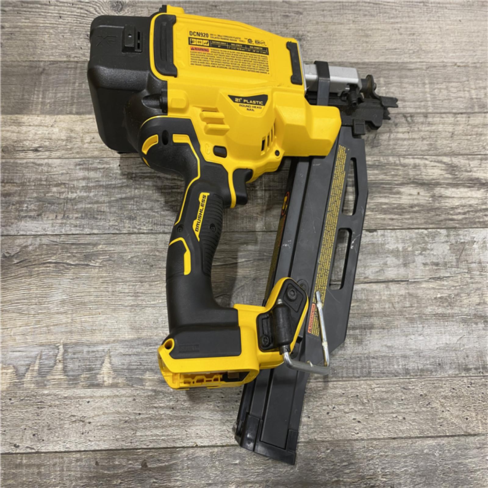 AS-IS DEWALT 20-Volt 21° Cordless Framing Nailer (Tool-Only)