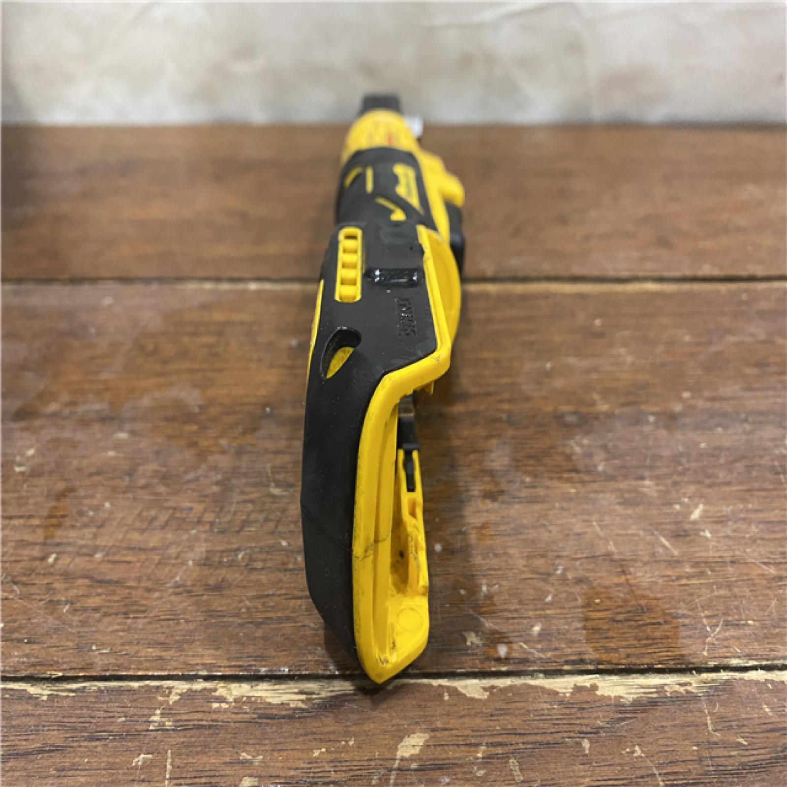 AS-IS ATOMIC 20V MAX Cordless 3/8 in. Ratchet (Tool Only)