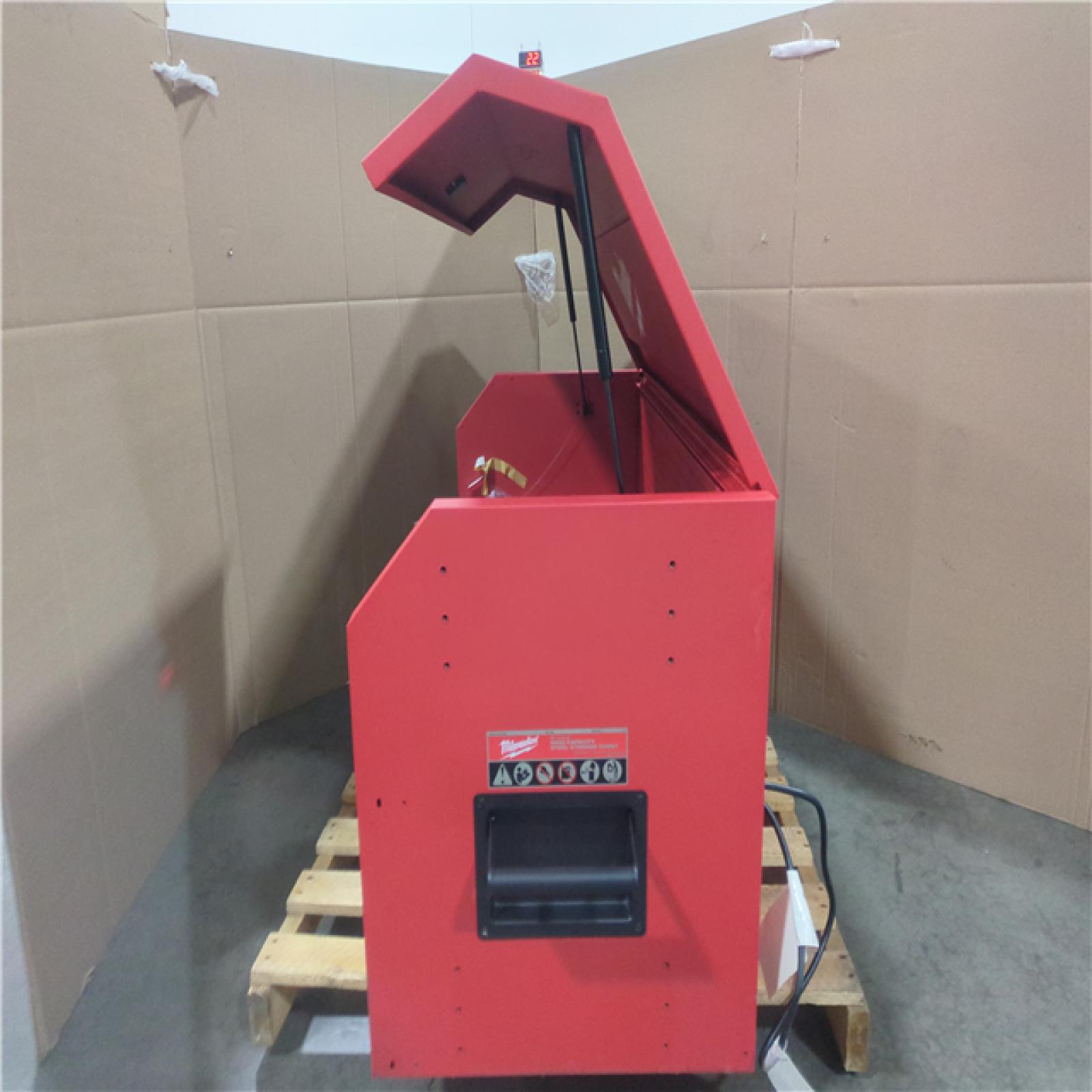 CALIFORNIA AS-IS MILWAUKEE HIGH CAPACITY INDUSTRIAL STORAGE