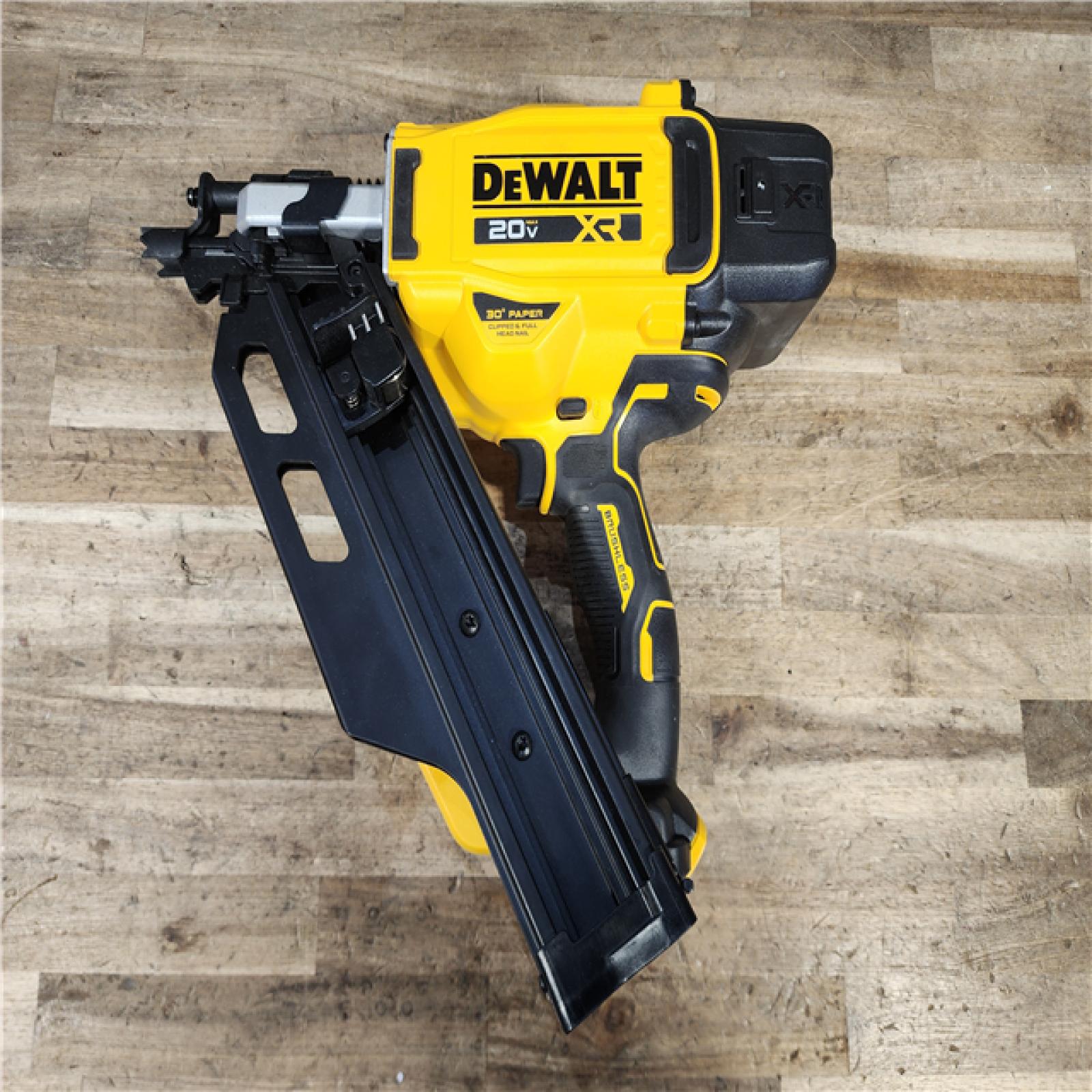 HOUSTON LOCATION - AS-IS (APPEARS LIKE NEW) DEWALT 20V 30 Degree Cordless Framing Nailer (Tool-Only)