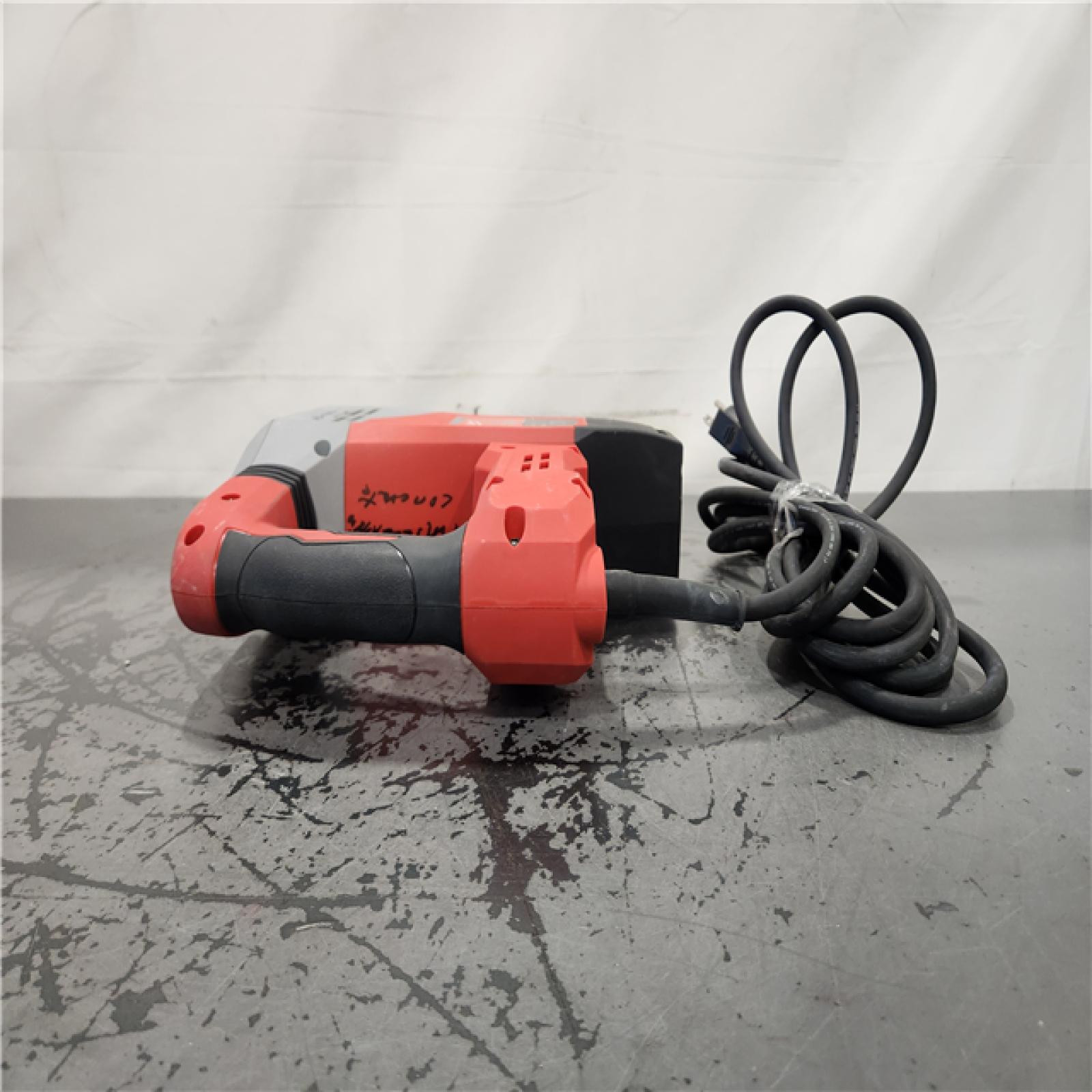 AS-IS- Milwaukee 1-9/16 in. SDS-Max Rotary Hammer