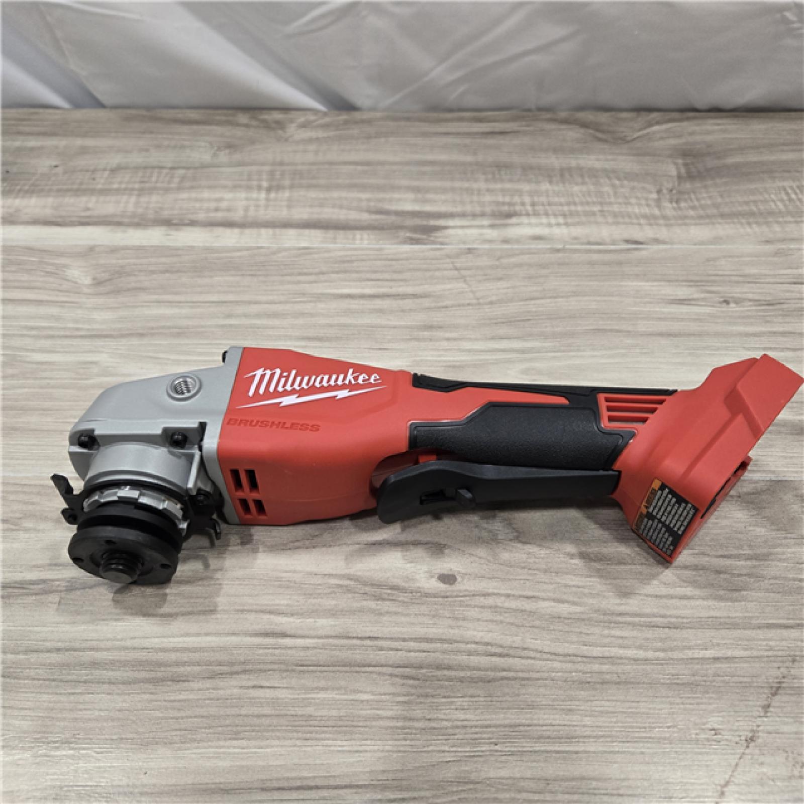 LIKE NEW! - Milwaukee 2686-20 18V Cordless Grinder (Tool Only)
