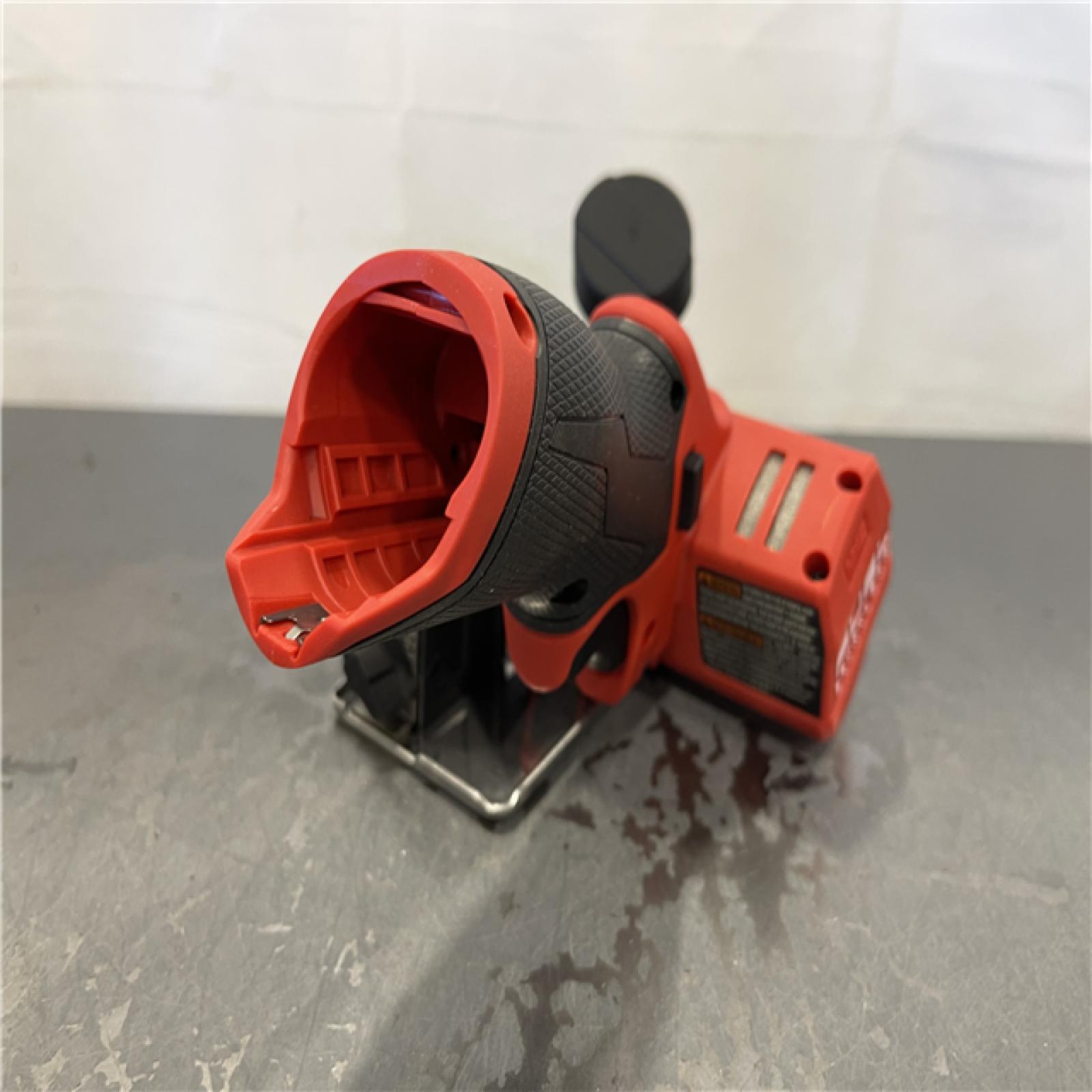 AS-IS - Milwaukee M12 FUEL 12V Lithium-Ion Brushless Cordless 3 in. Cut Off Saw