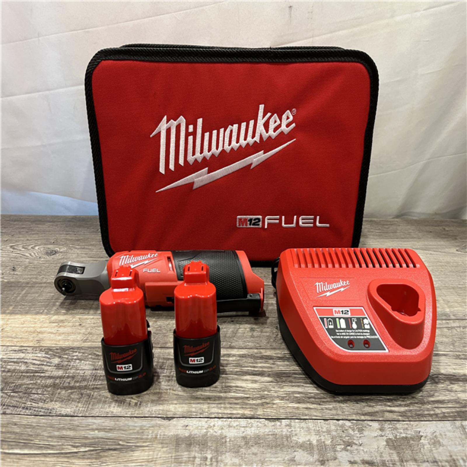 AS-IS Milwaukee FUEL 12V Lithium-Ion Brushless Cordless High Speed 1/4 in. Ratchet Kit