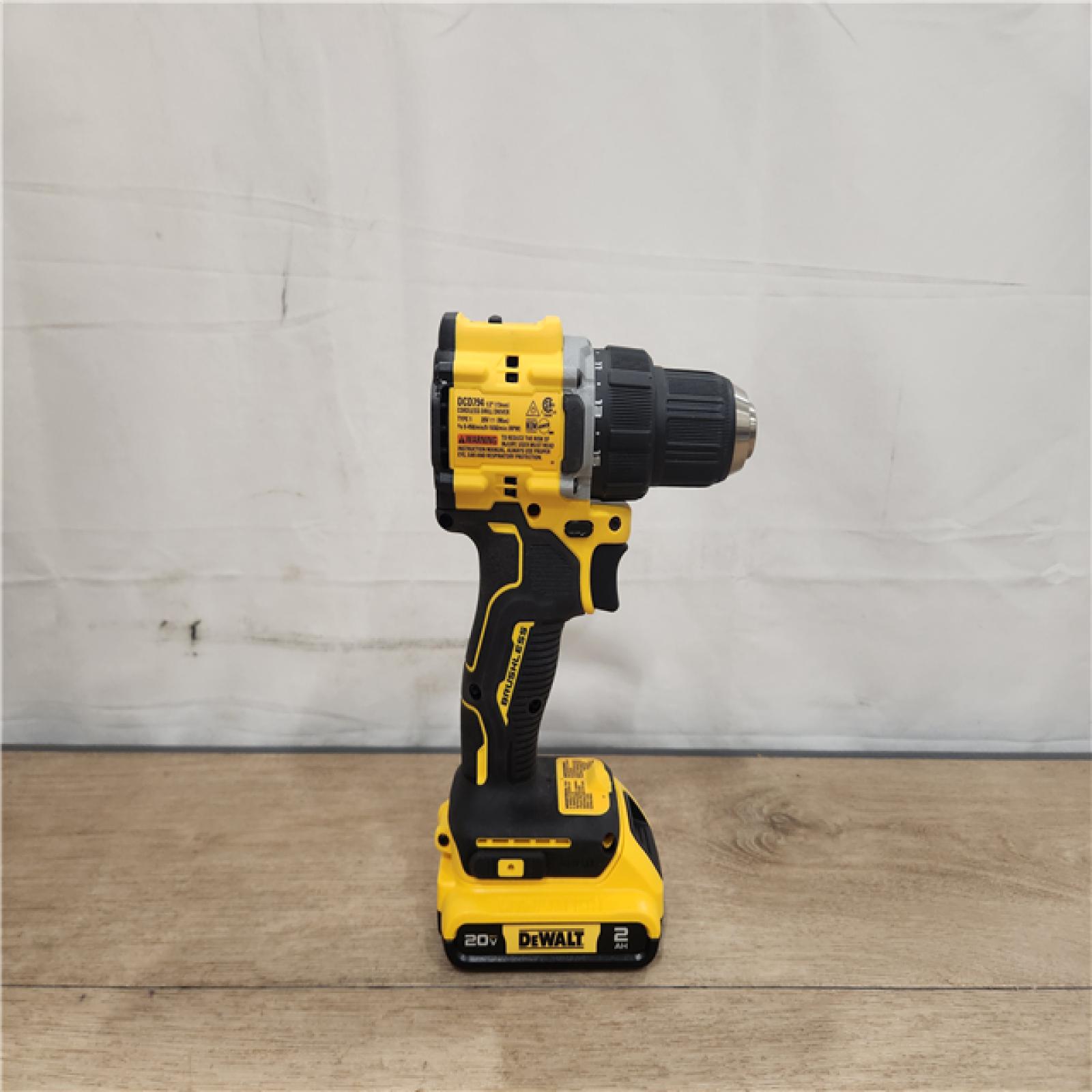 AS-IS- DEWALT DCD794D1 20V  Cordless.5 in Drill Driver  2 Ah