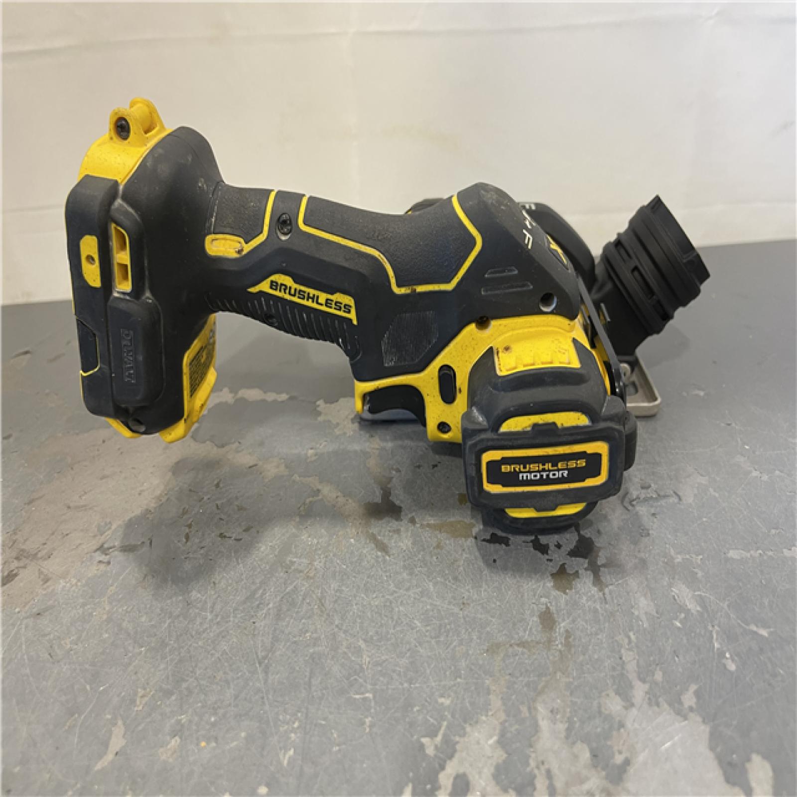 AS-IS - DeWalt 20V XR Cordless 3 in. Cut-Off Tool