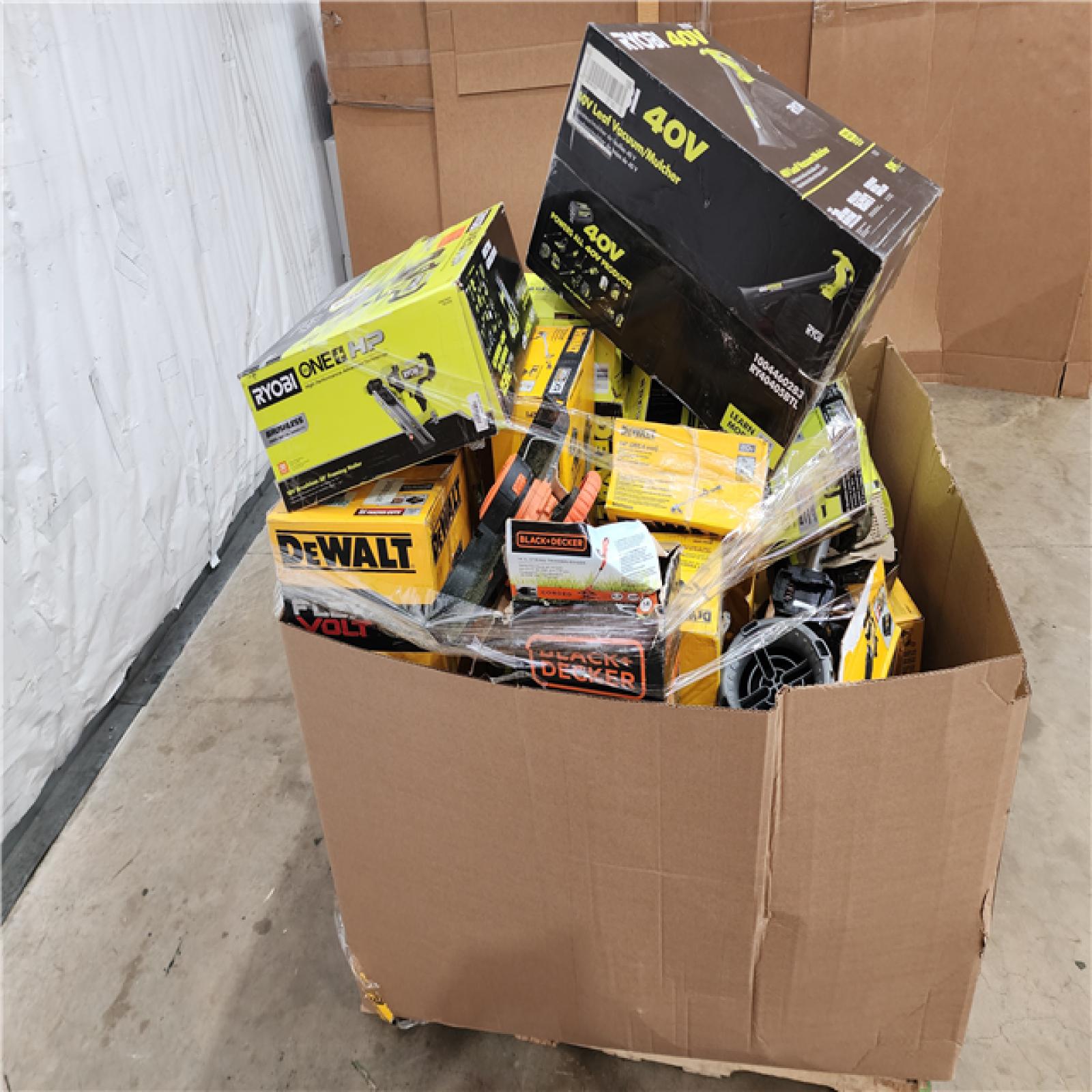 HOUSTON LOCATION - AS-IS TOOL PALLET