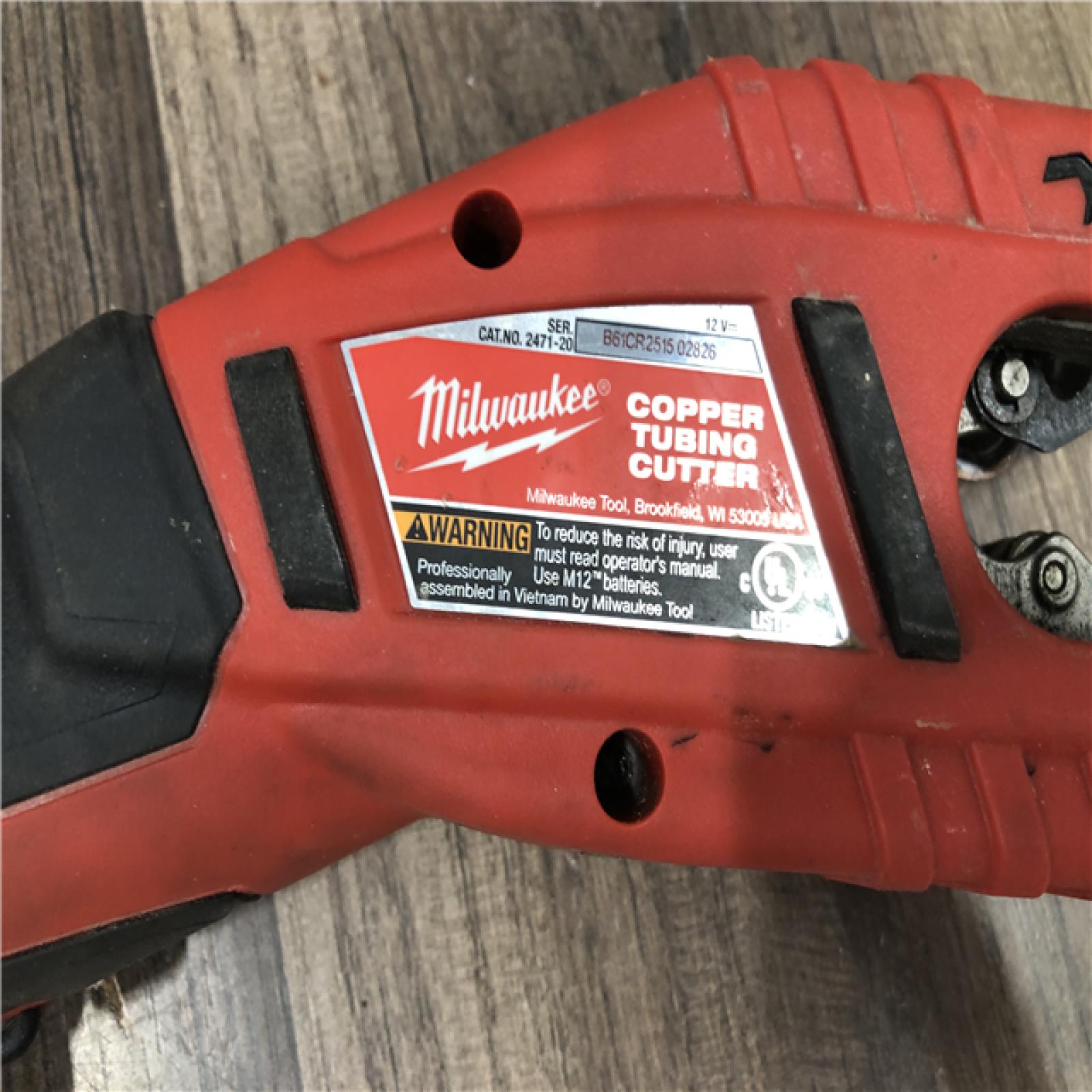 AS-IS Milwaukee M12 12V Lithium-Ion Cordless Copper Tubing Cutter (Tool-Only)