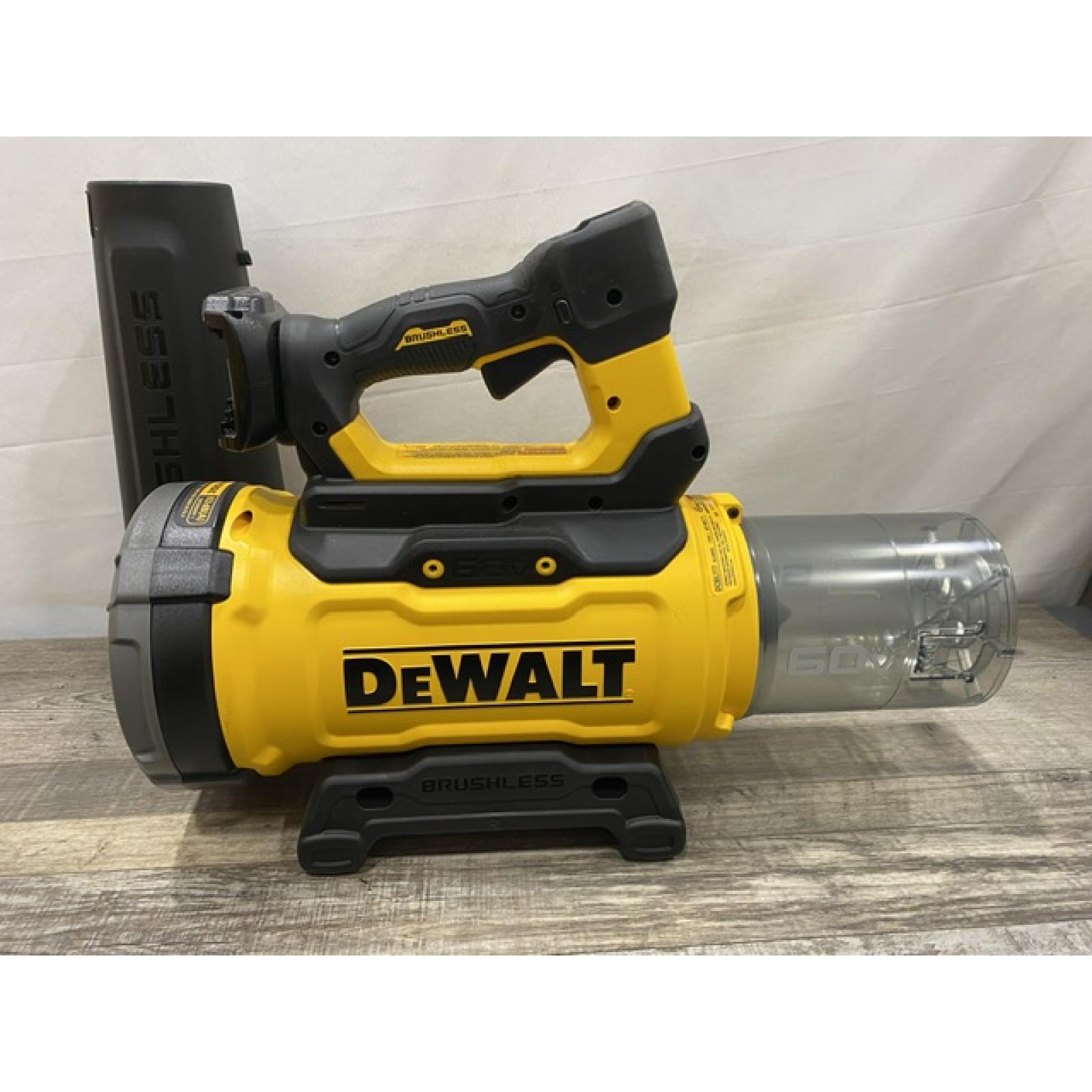 AS-IS DEWALT FLEXVOLT 60V MAX 160 MPH 760 CFM Brushless Cordless Axial Blower Kit