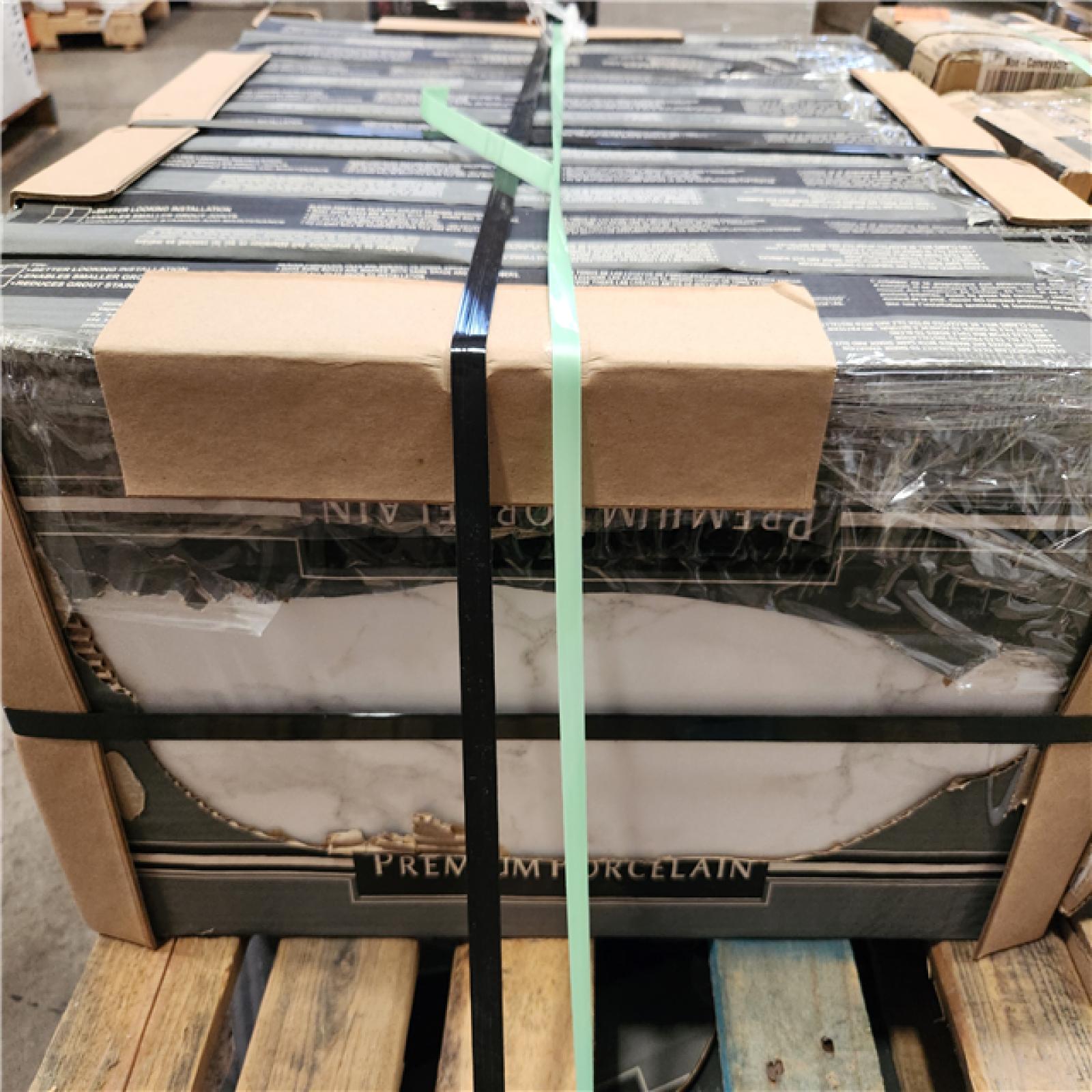 Phoenix Location Mixed Wall/Flooring Pallet (25 Cases)