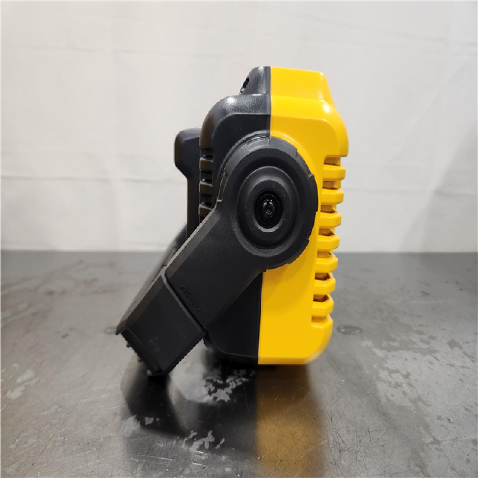 AS-IS- DeWalt 20-Volt MAX Compact Task Light (Tool Only)