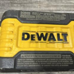 AS-IS DEWALT 20V/60V MAX FLEXVOLT Lithium-Ion 9.0Ah Battery and Charger Starter Kit