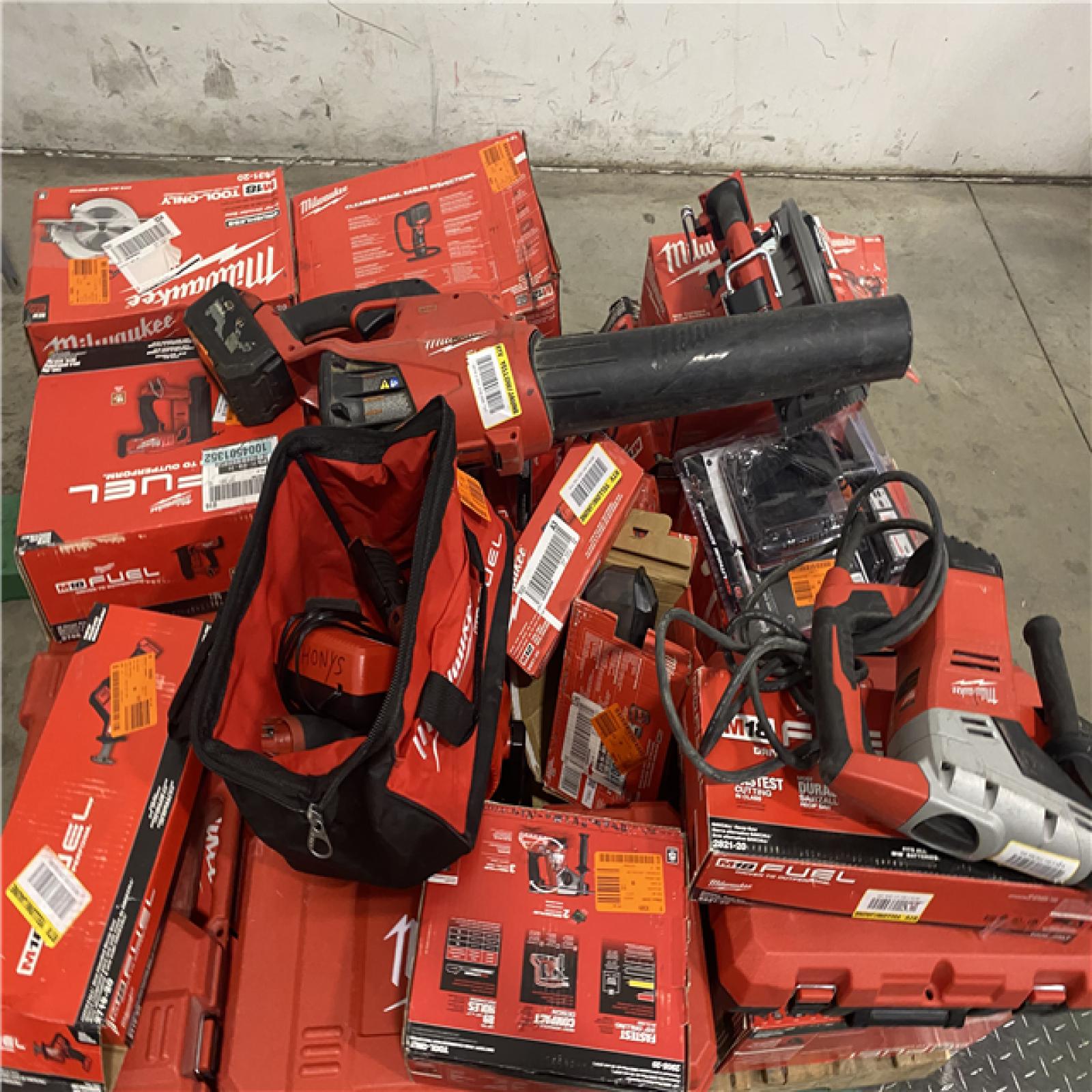 Dallas Location - As-Is MILWAUKEE Tool Pallet