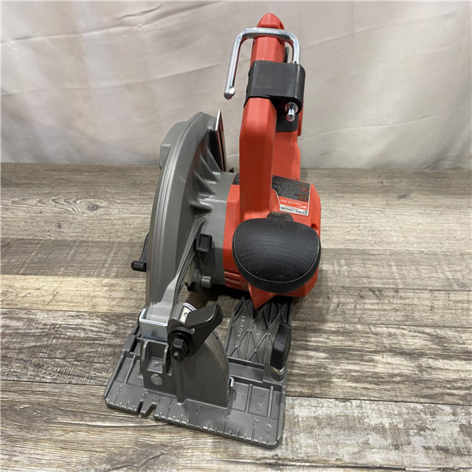 AS-IS Milwaukee FUEL 18V Lithium-Ion Brushless Cordless 7-1/4 in. Circular Saw (Tool-Only)