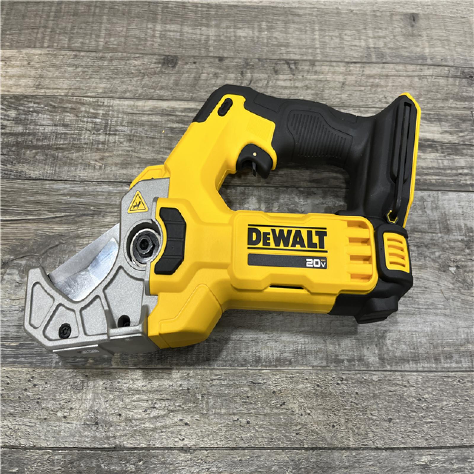 AS-IS DEWALT 20V MAX Cordless Plastic Tubing Cutter (Tool Only)