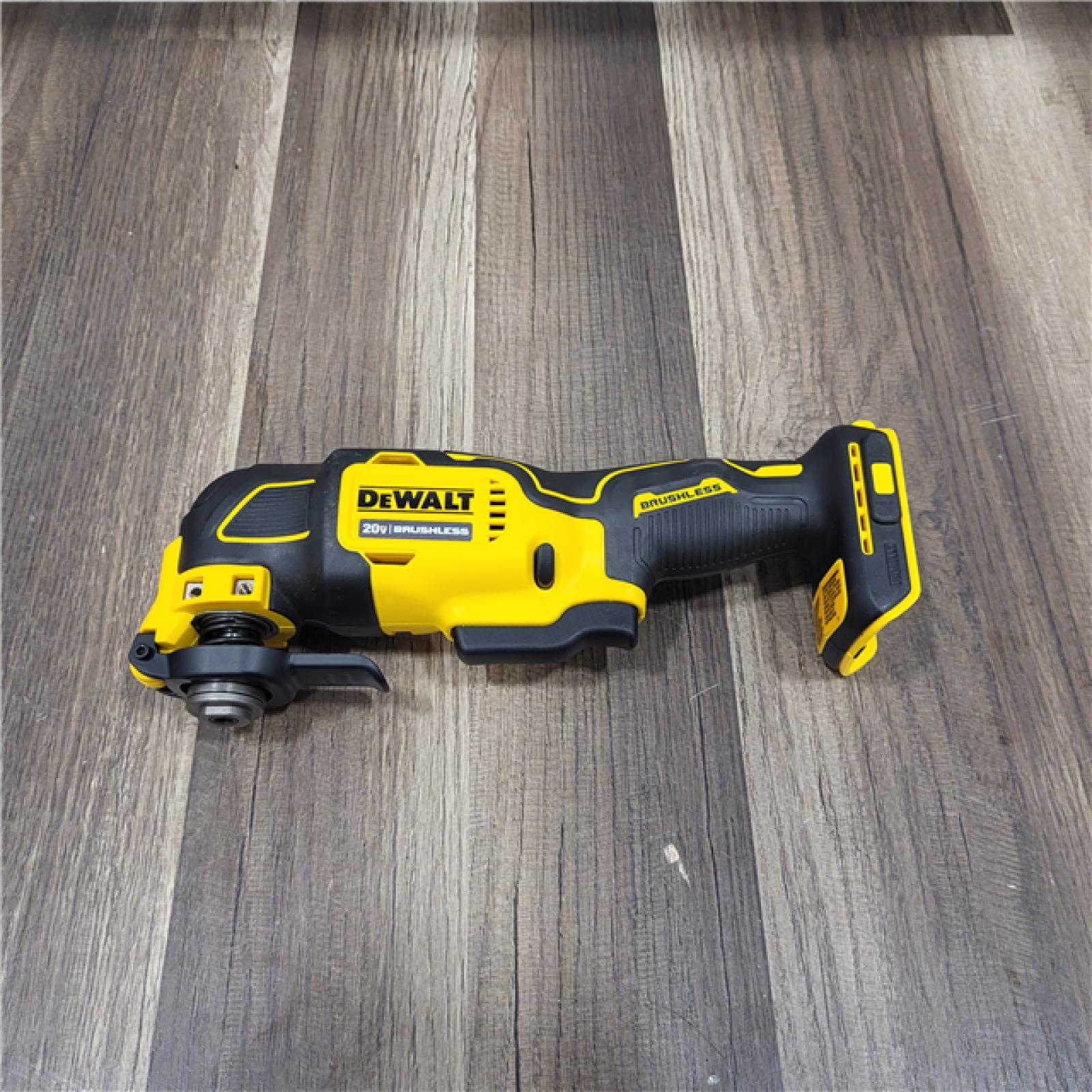 AS IS  Dewalt 20-Volt MAX ToughSystem Lithium-Ion 6-Tool Cordless Combo Kit