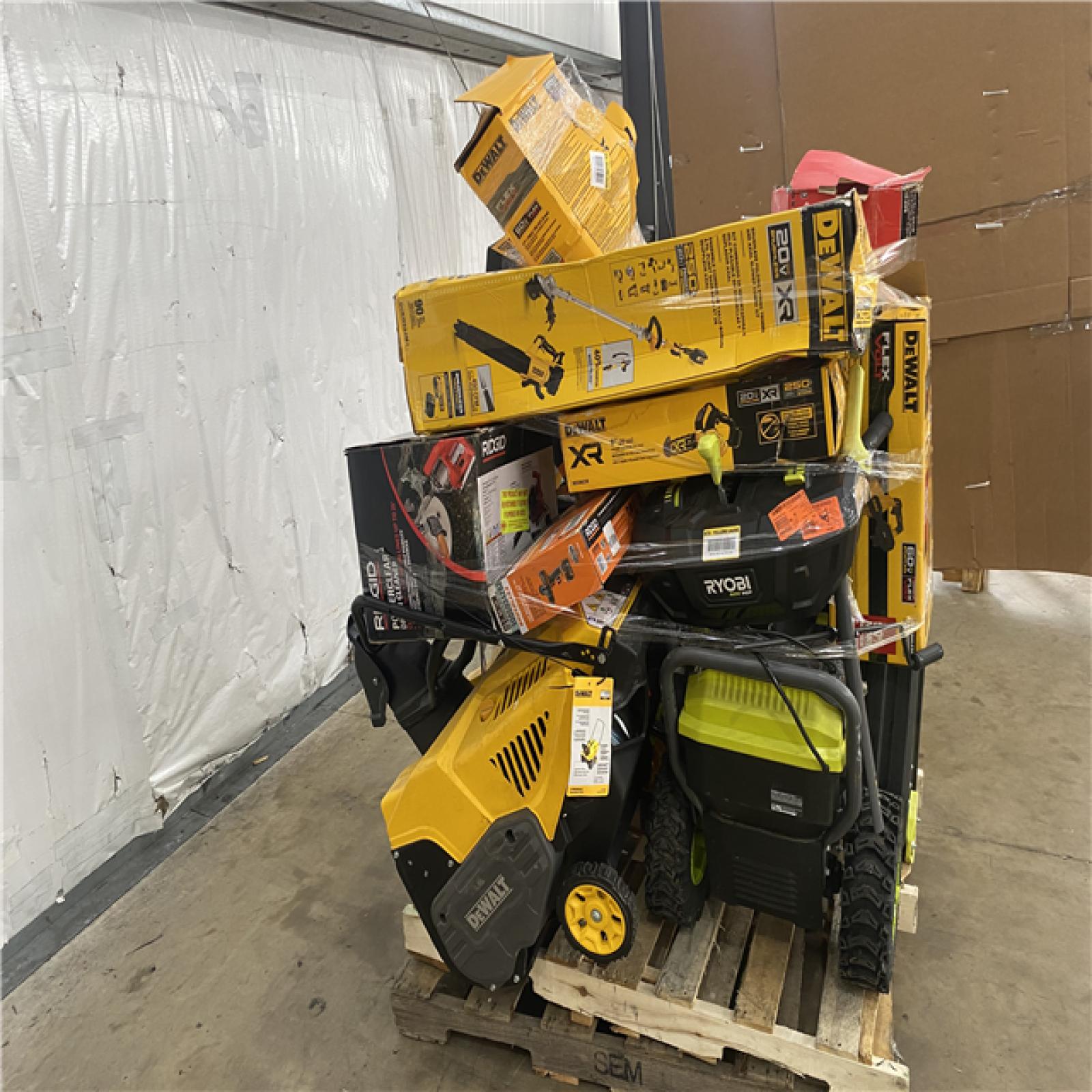 Houston Location AS IS - Tool Pallet