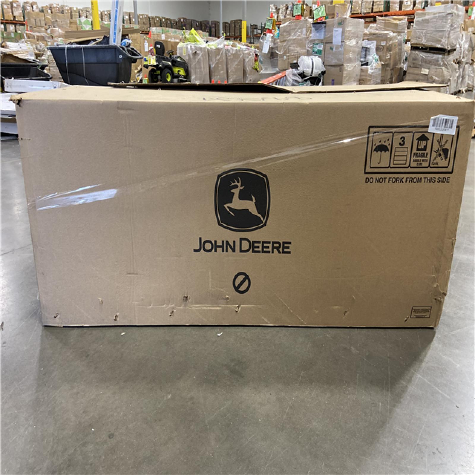 DALLAS LOCATION - John Deere Zero-Turn Mower 42 in. 6.5 Bushel Twin Bagger