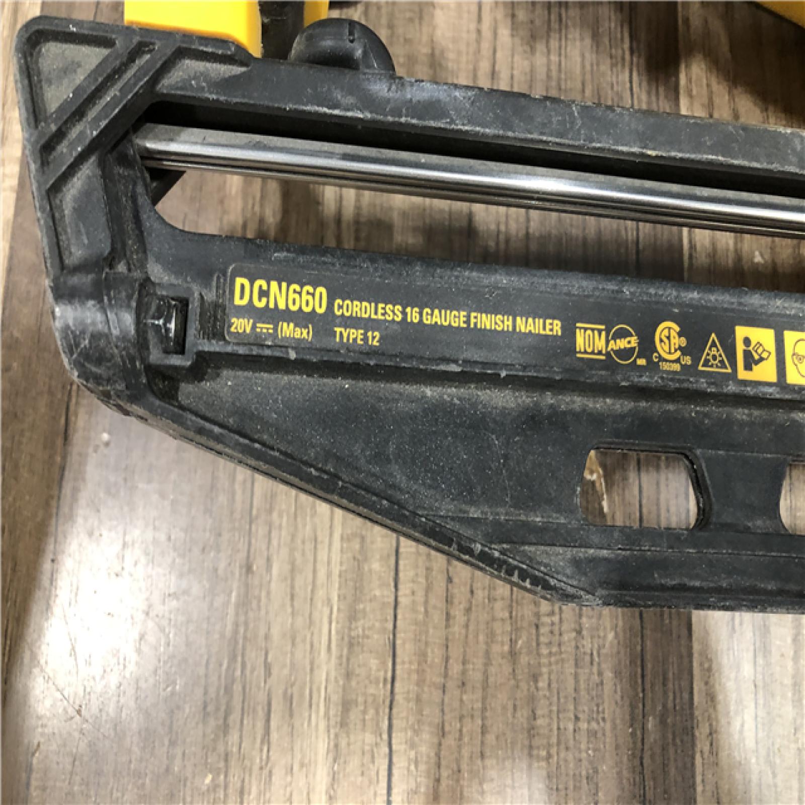 AS-IS DEWALT 20V MAX XR Lithium-Ion Electric Cordless 16-Gauge Angled Finishing Nailer (Tool Only)