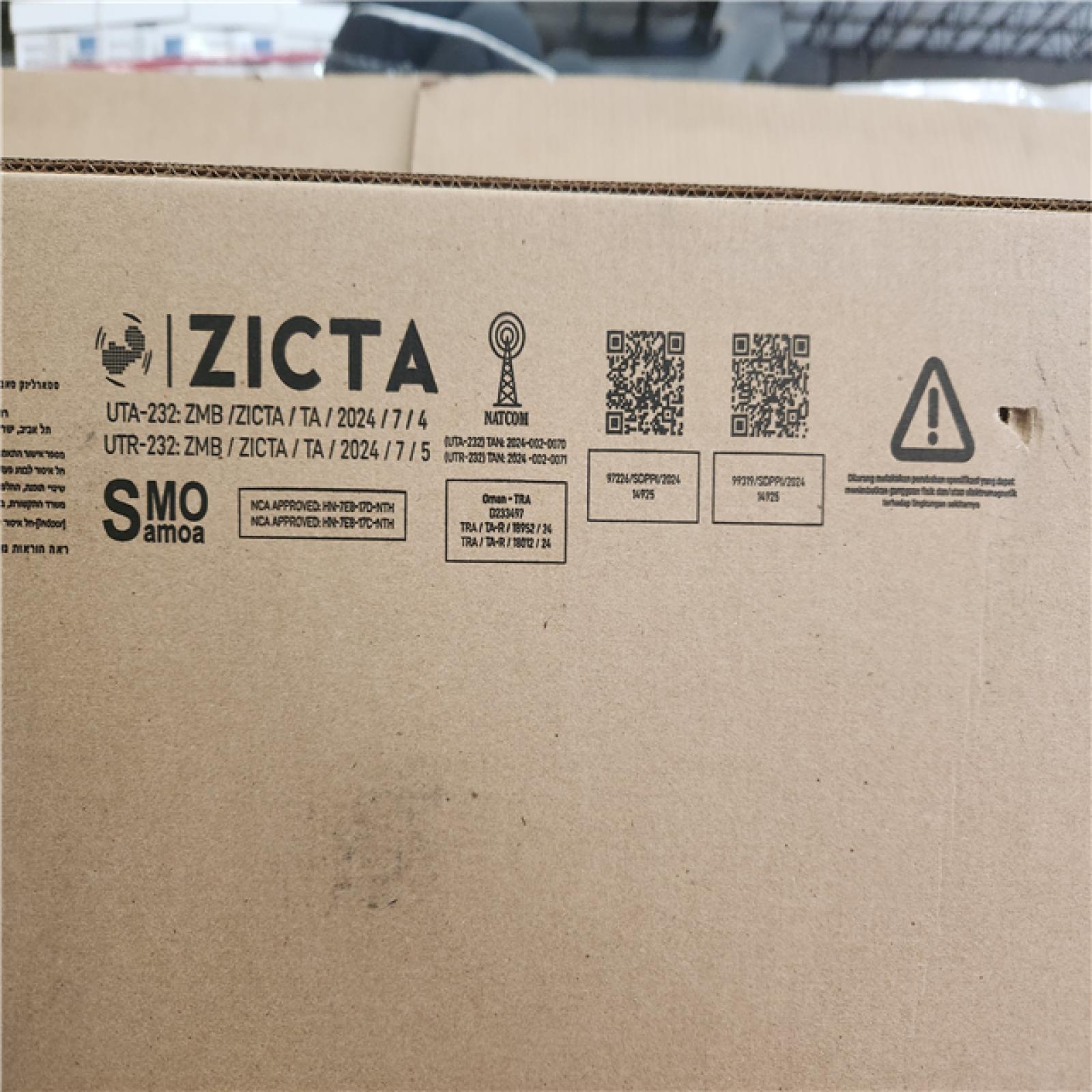 Phoenix NEW STARLINK Standard 4 X : High-Speed  Low-Latency Internet Kit (Latest Model) (SEALED)