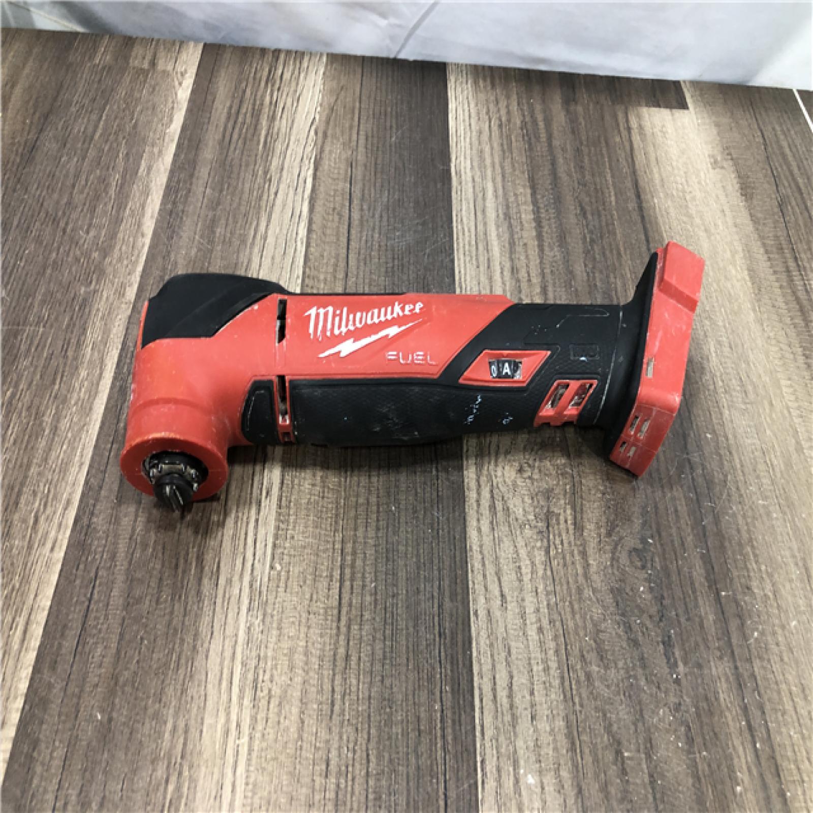 AS-IS Milwaukee M18 FUEL 18V Lithium-Ion Cordless Brushless Oscillating Multi-Tool (Tool-Only)