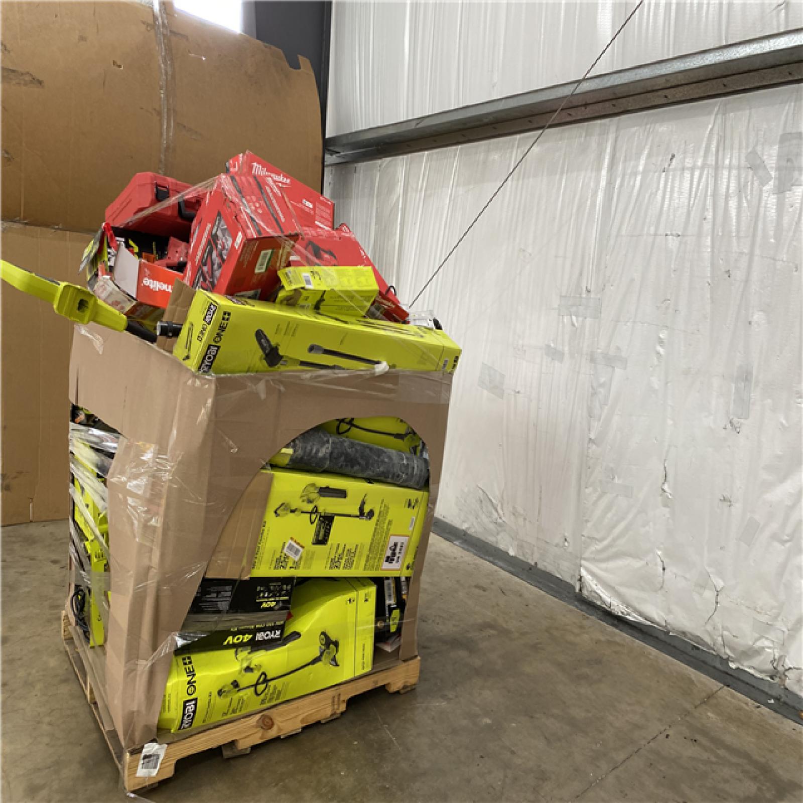 Houston Location AS IS - Tool Pallet
