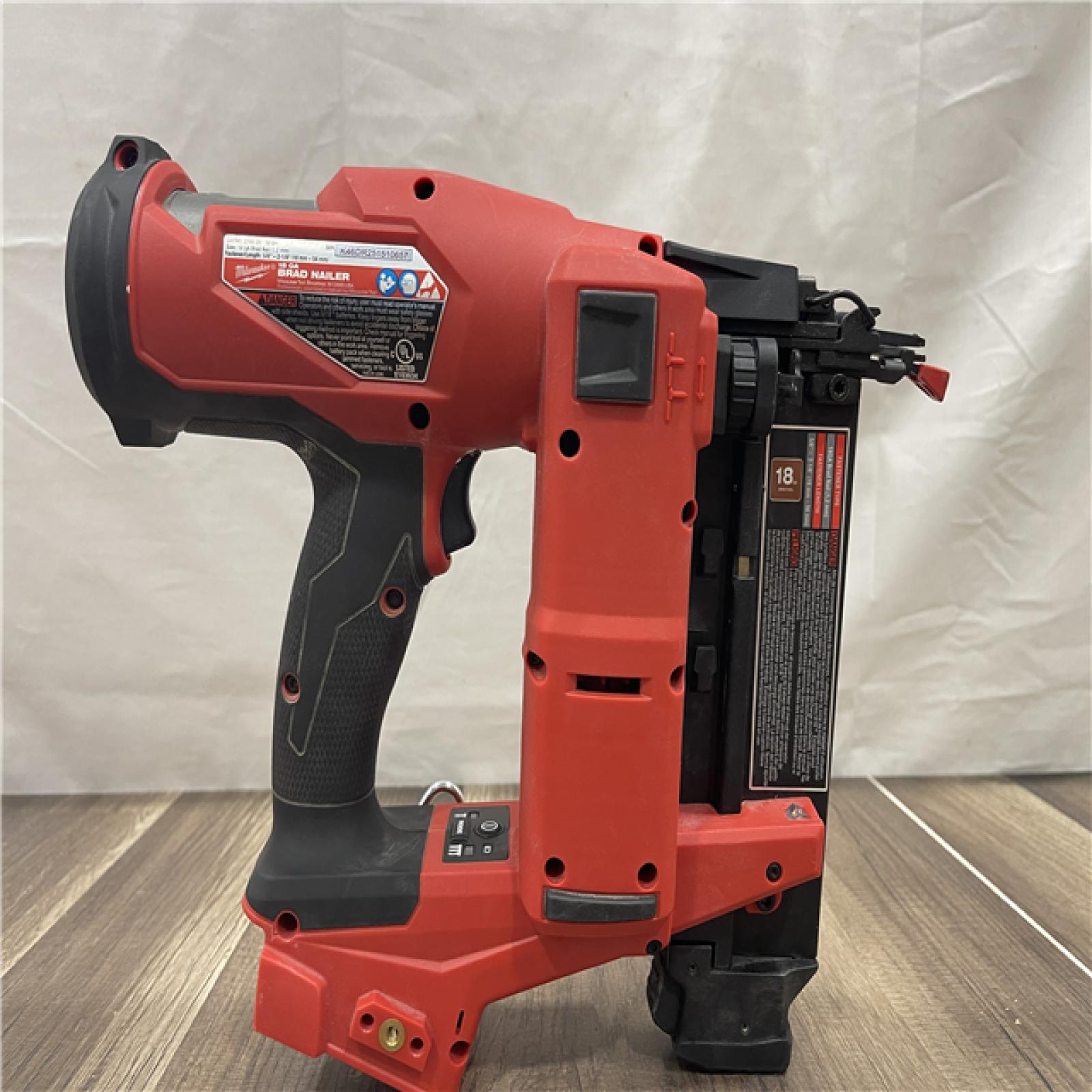 AS-IS- Milwaukee M18 FUEL 18 Gauge Brad Nailer (TOOL ONLY)