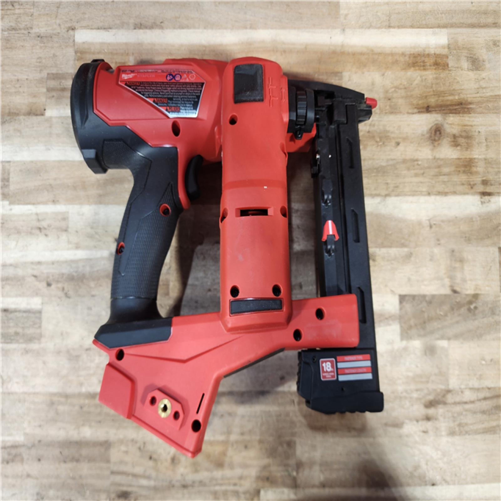 HOUSTON LOCATION - AS-IS Milwaukee FUEL 18-Volt Lithium-Ion Brushless Cordless 18-Gauge 1/4 in. Narrow Crown Stapler (Tool-Only)