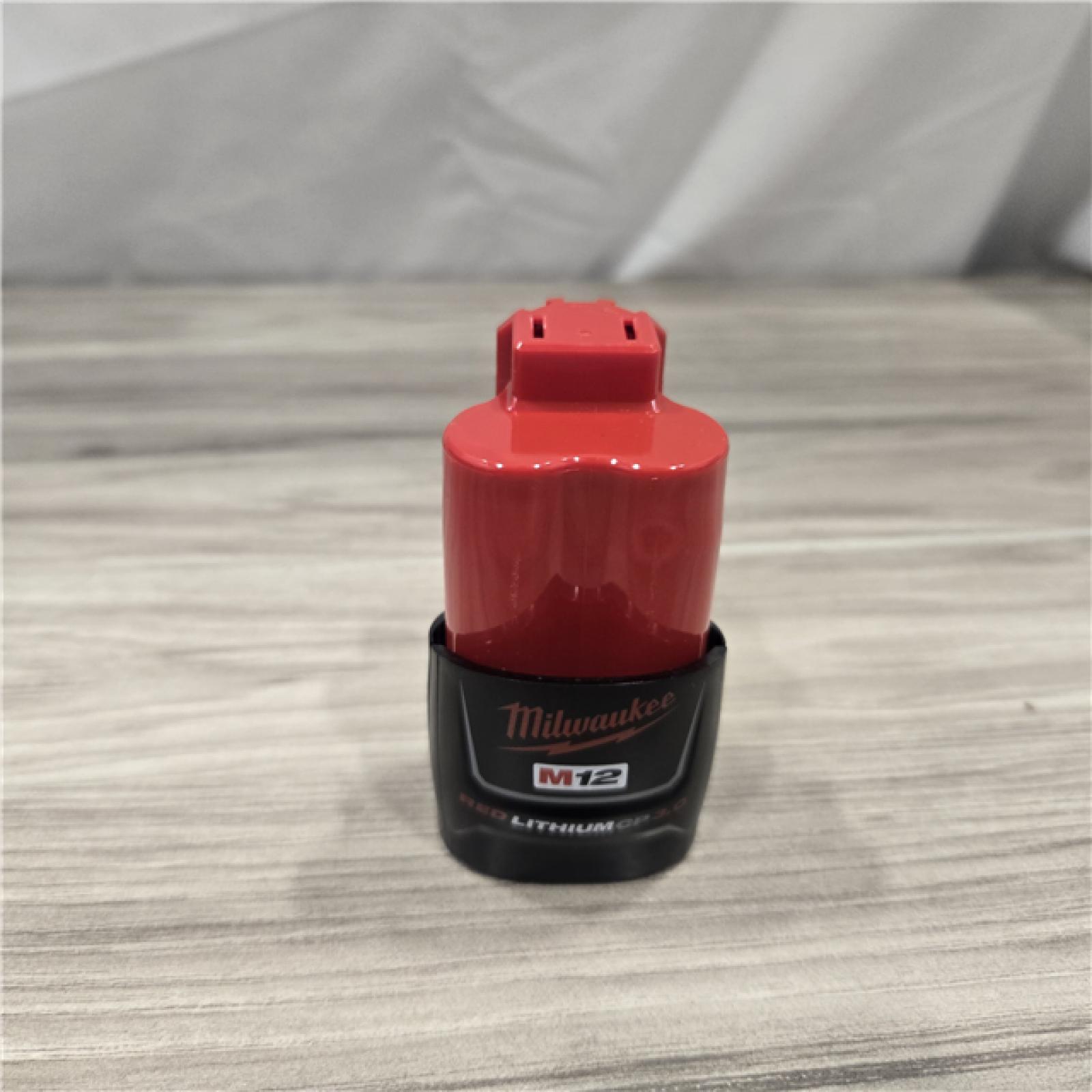 AS-IS Milwaukee Men's Black Large M12 Heated TOUGHSHELL Jacket