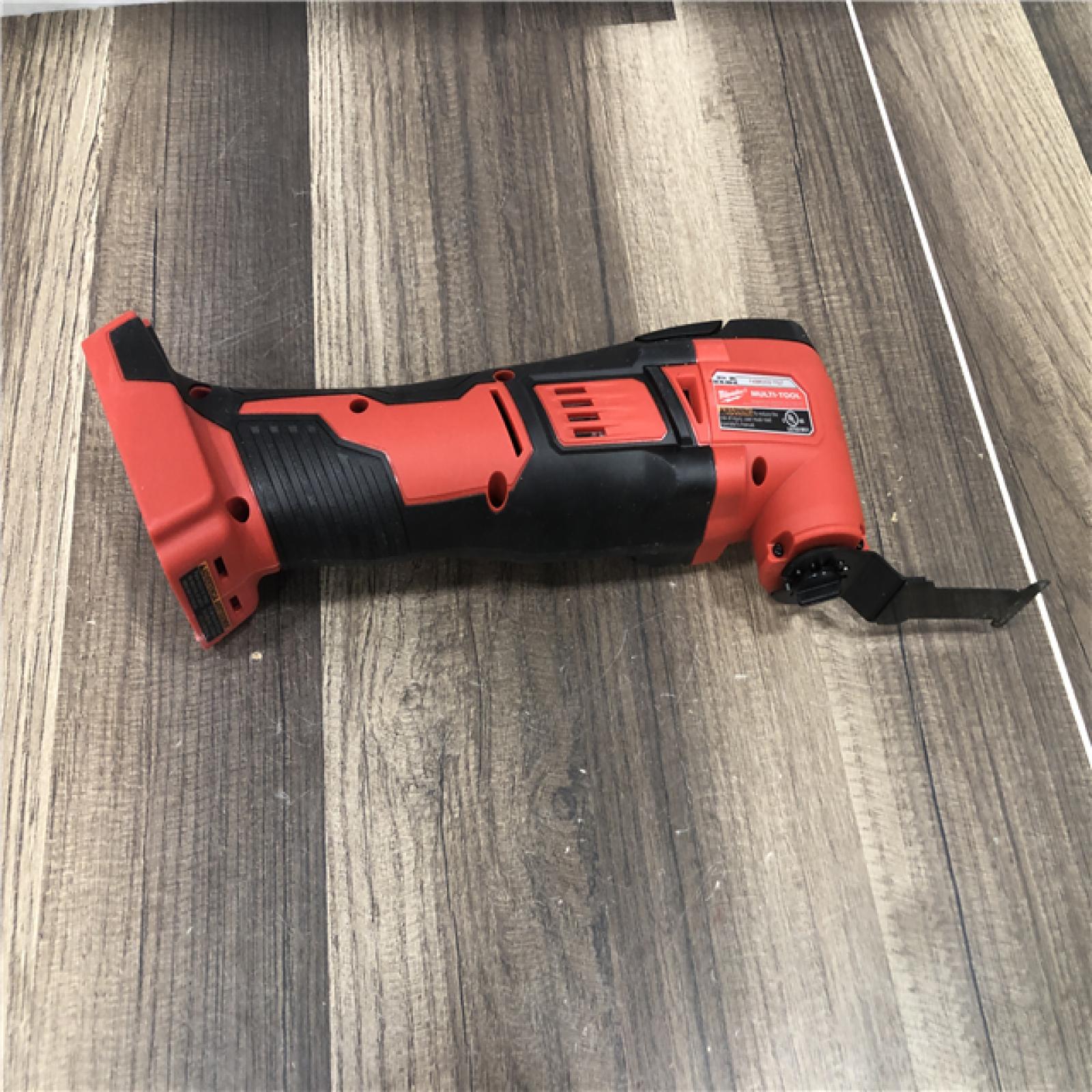 AS-IS Milwaukee 18V Lithium-Ion Cordless Oscillating Multi-Tool (Tool-Only)