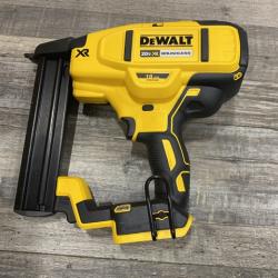 AS-IS DEWALT 20V MAX XR Lithium-Ion Cordless 18-Gauge Narrow Crown Stapler Kit