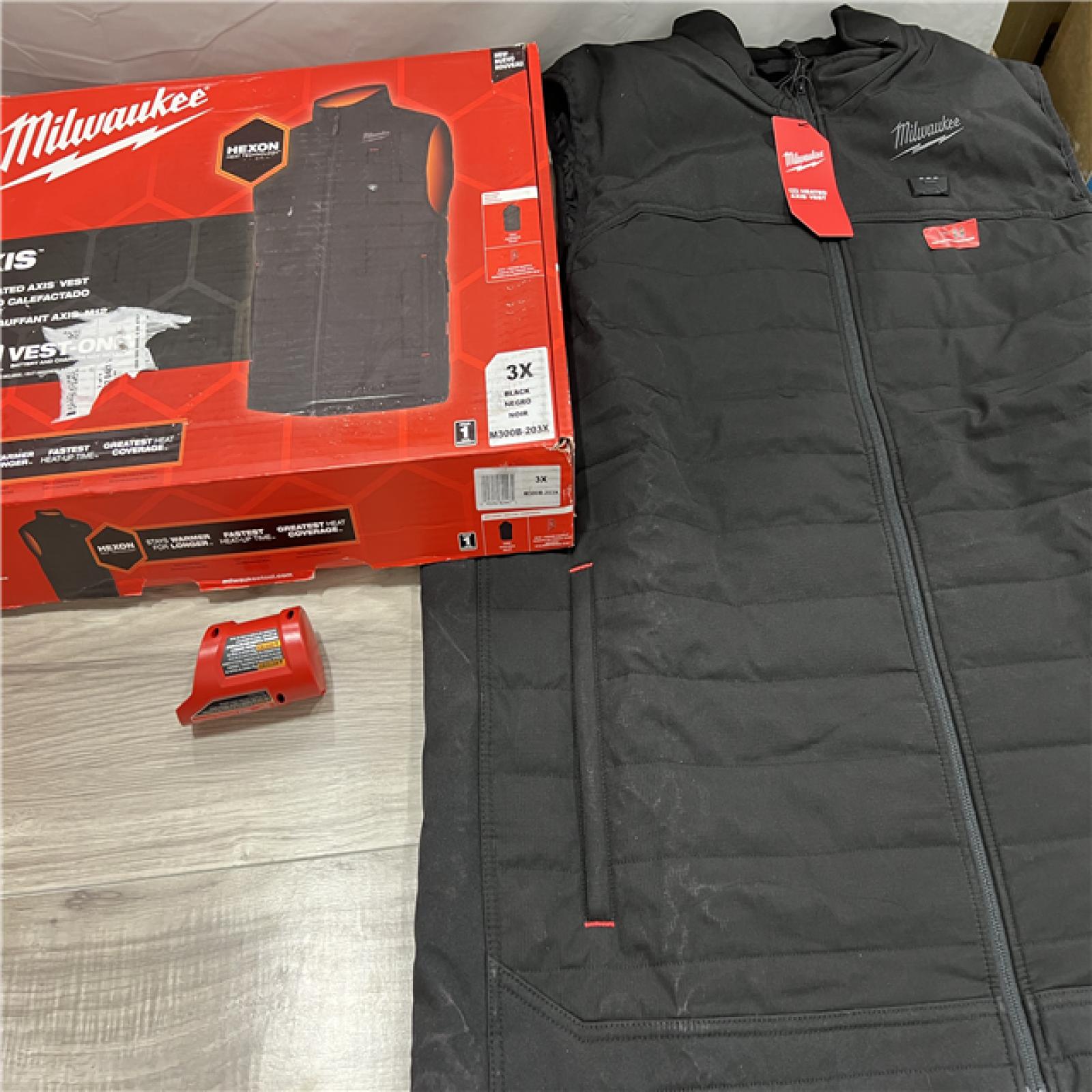 AS-IS Men's 3X-Large M12 12V Lithium-Ion Cordless AXIS Black Heated Vest (Vest Only)