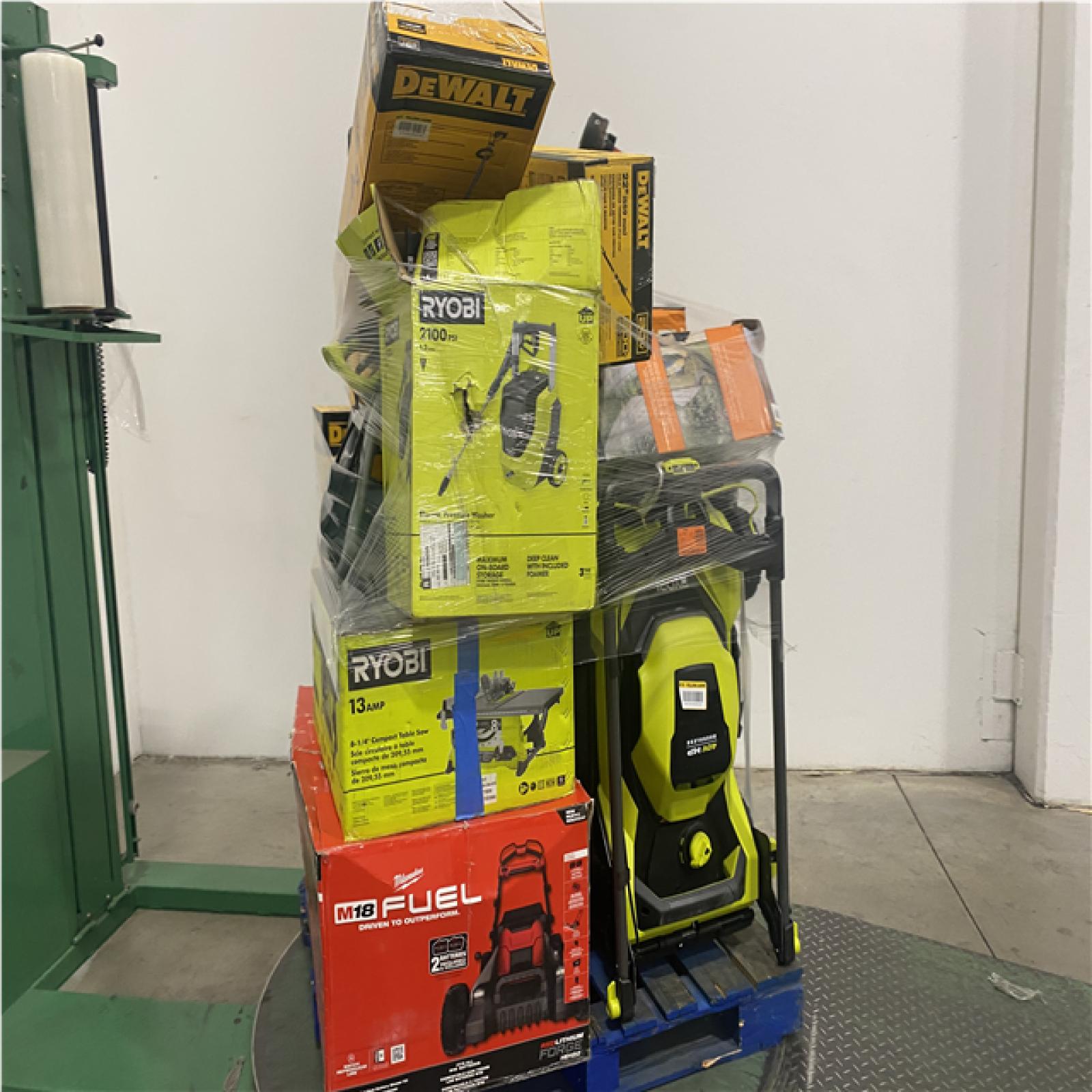Dallas Location - As-Is Tool Pallet