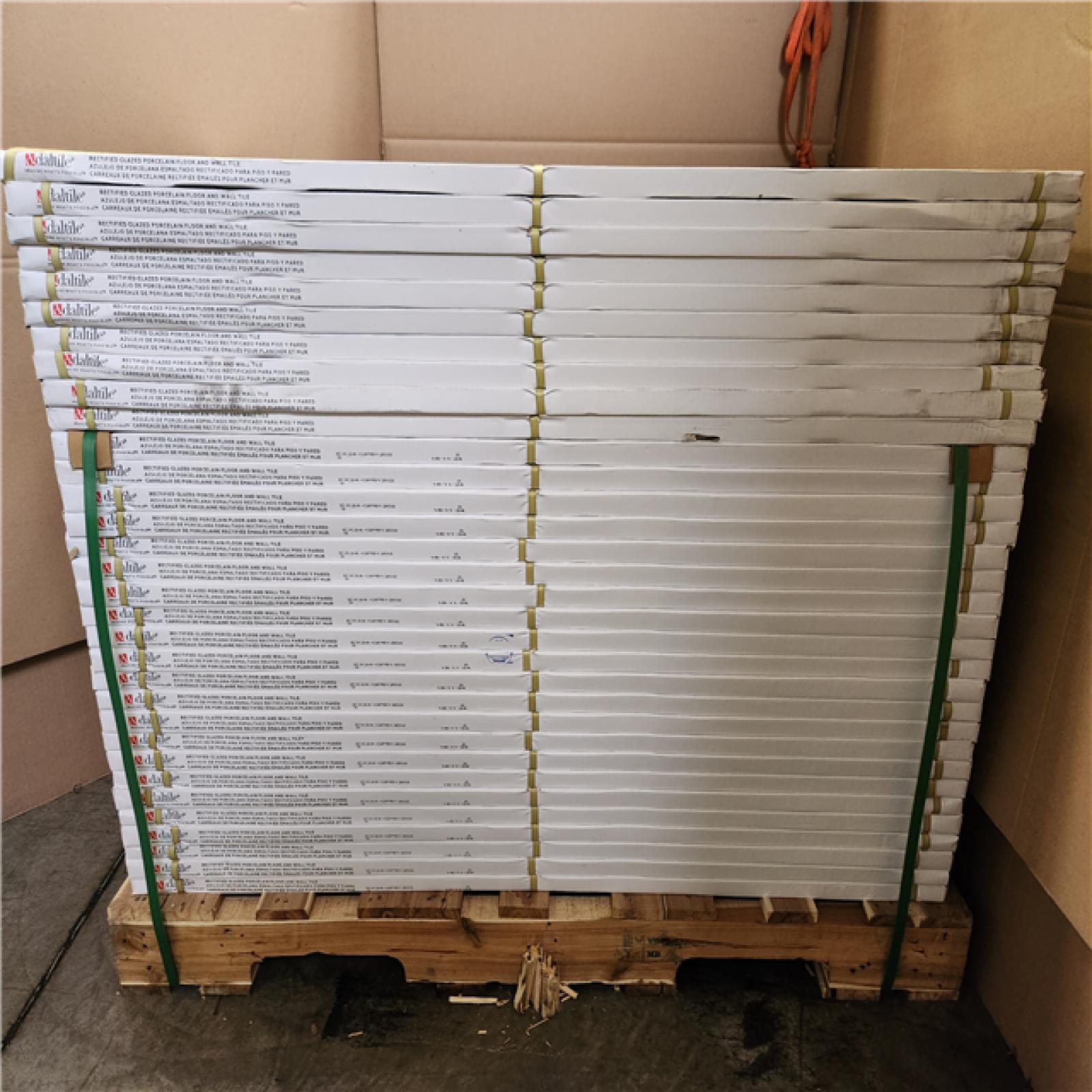 Phoenix Location NEW Daltile Wenrose Calacatta Topaz 24 in. x 48 in. Polished Porcelain Marble Look Floor and Wall Tile (496 sq. ft./32 case)