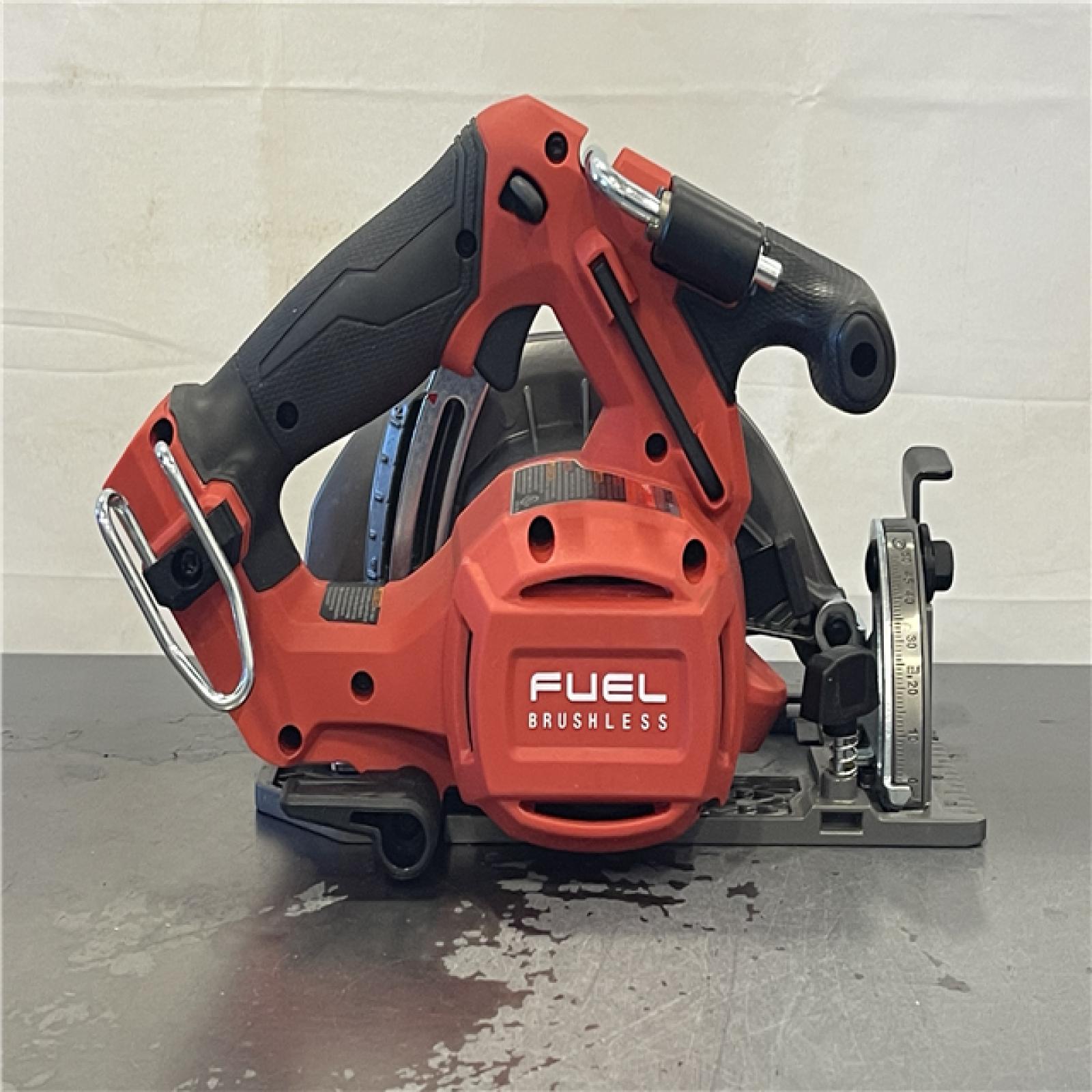 AS-IS- Milwaukee M18 FUEL 18V Lithium-Ion Brushless Cordless 6-1/2 in. Circular Saw (Tool-Only)