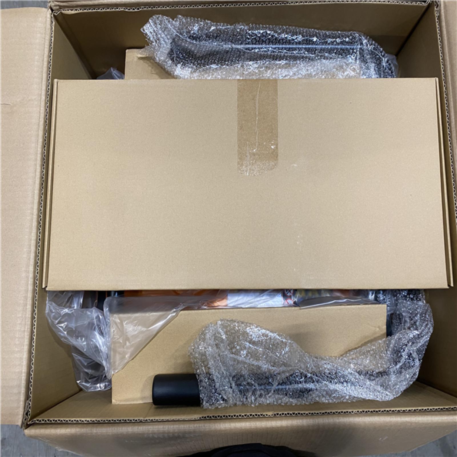 Dallas Location - As-Is Generac 8125/6500-Watt Dual Fuel Portable Generator