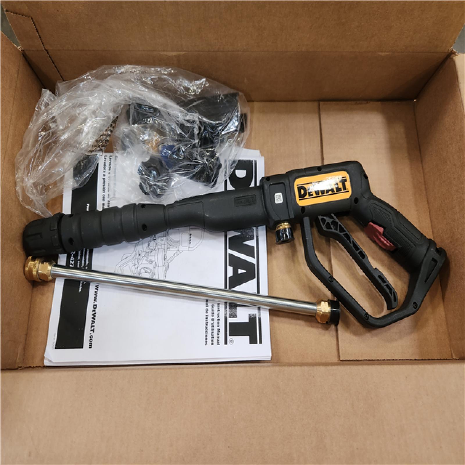 Phoenix DEWALT 3400 PSI 2.5 GPM Gas Pressure Washer with Maintenance-Free Pump  Heavy-Duty Commercial Cold Water Power Washer