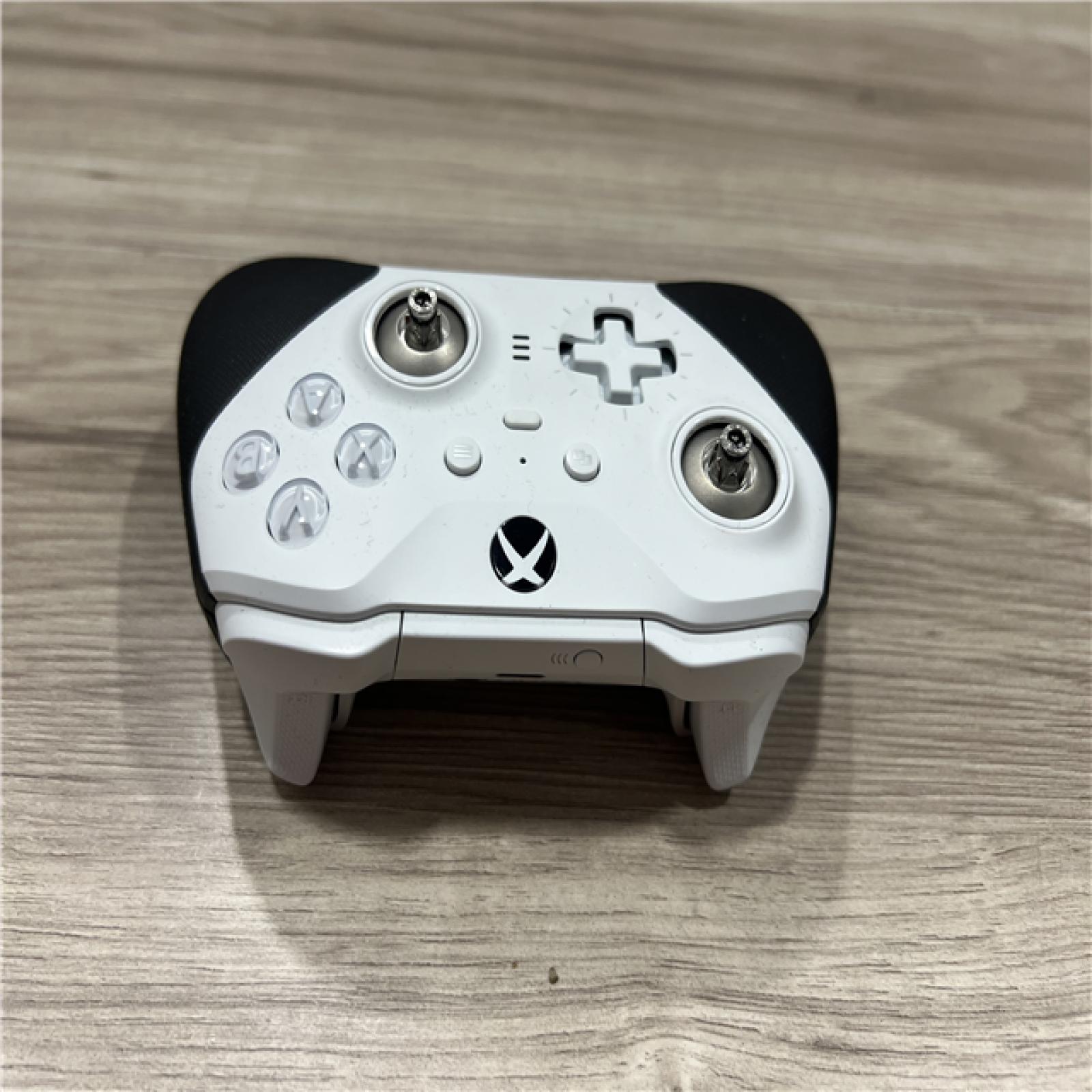 AS-IS Microsoft A1797 Elite Series 2 Wireless Controller Black\White