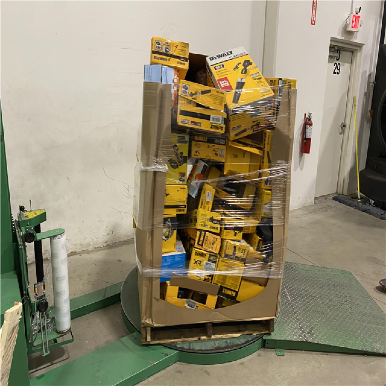 Dallas Location - As-Is DEWALT Tool Pallet