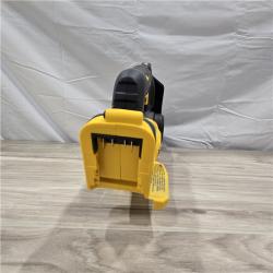 LIKE NEW! - DEWALT 20V MAX Pruning Chainsaw, 8 Inch