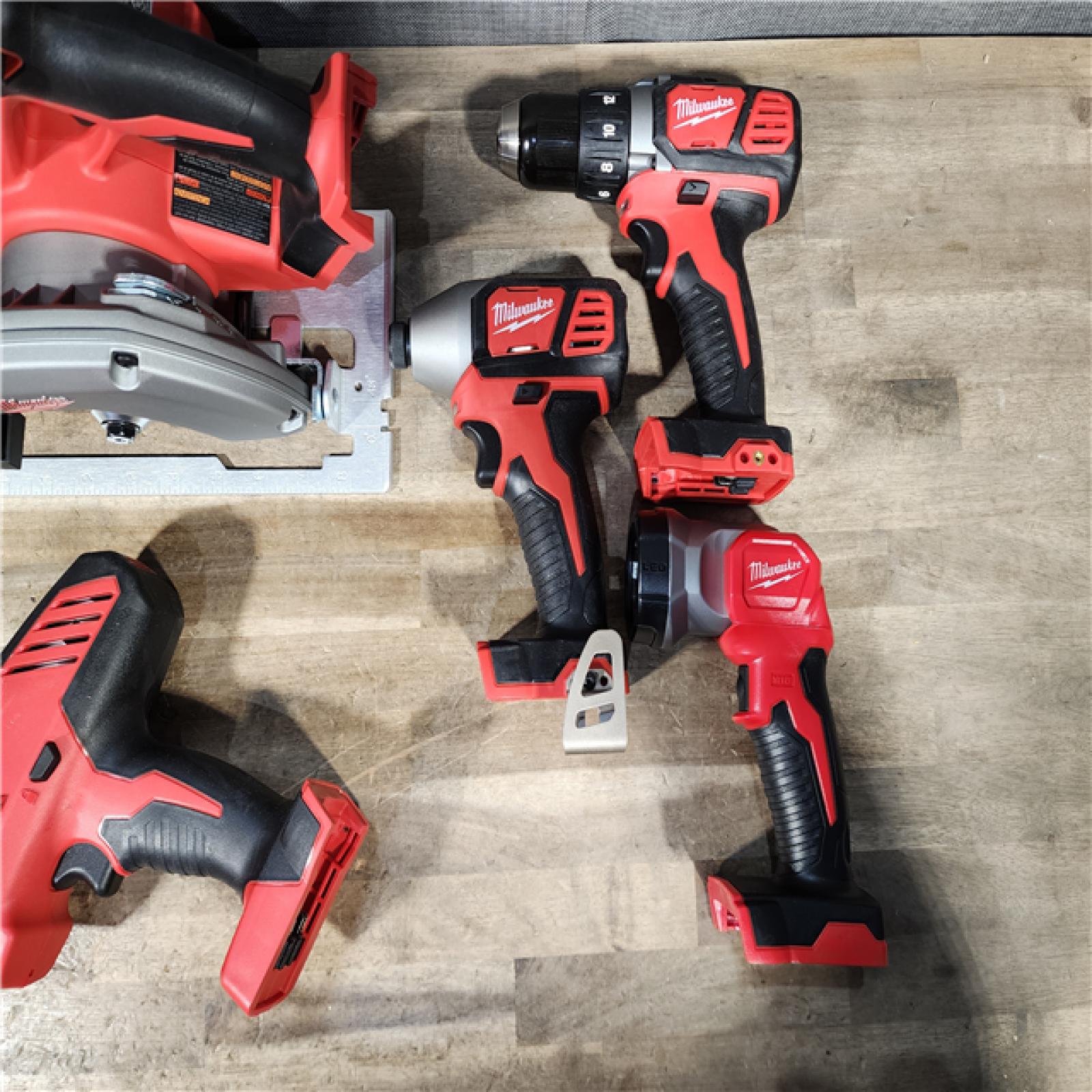 HOUSTON LOCATION - AS-IS (APPEARS LIKE NEW) M18 18V Lithium-Ion Cordless Combo Kit (5-Tool) with (1) 3.0Ah and (1) 1.5Ah Battery  (1) Charger  (1) Tool Bag
