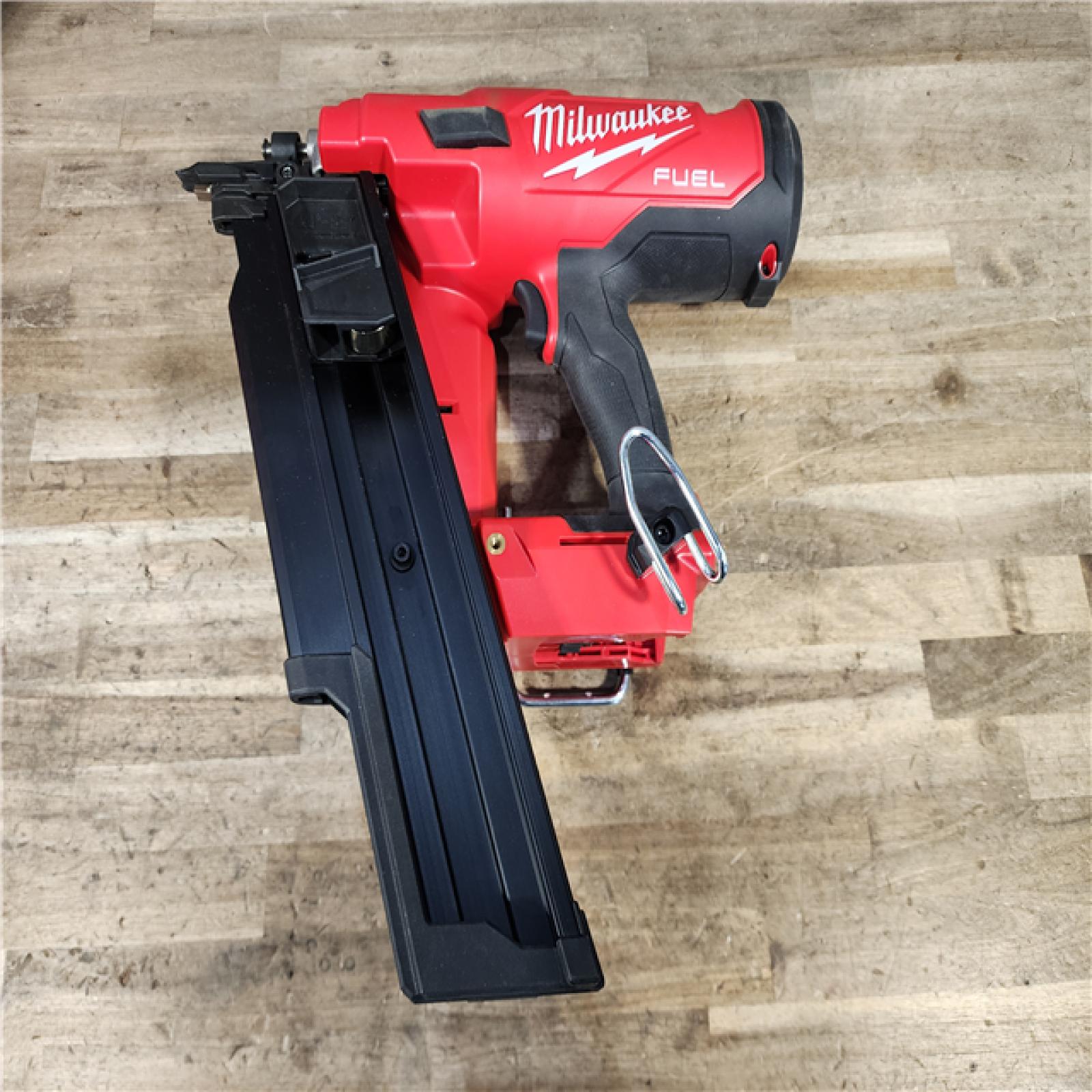 HOUSTON LOCATION - AS-IS Milwaukee 2744-20 M18 FUEL 3-1/2 in. 18V 21-Degree Lithium-Ion Brushless Cordless Framing Nailer (Tool-Only)